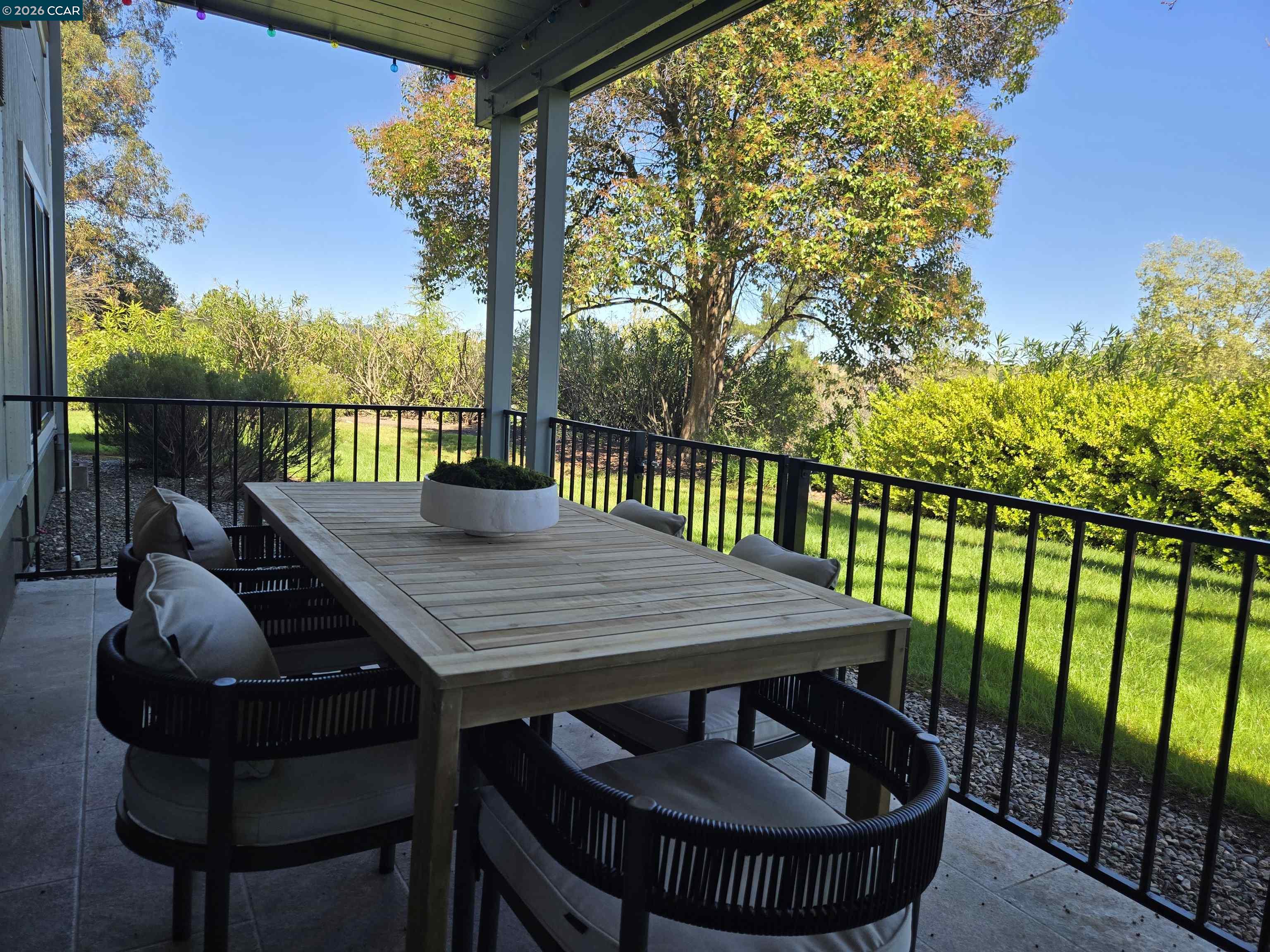 Photo #8: 41128408 Listing: Photo #8