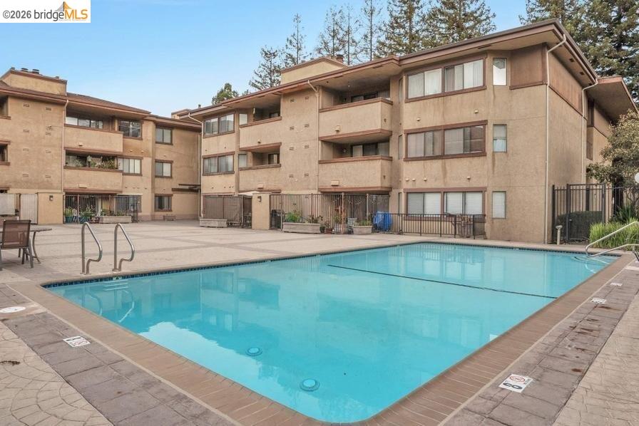 Photo #13: 41128409 Listing: Photo #13