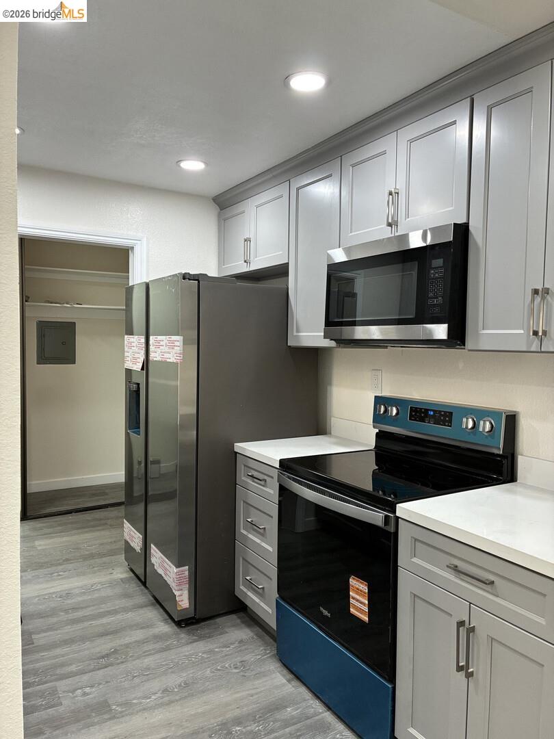 Photo #3: 41128409 Listing: Photo #3