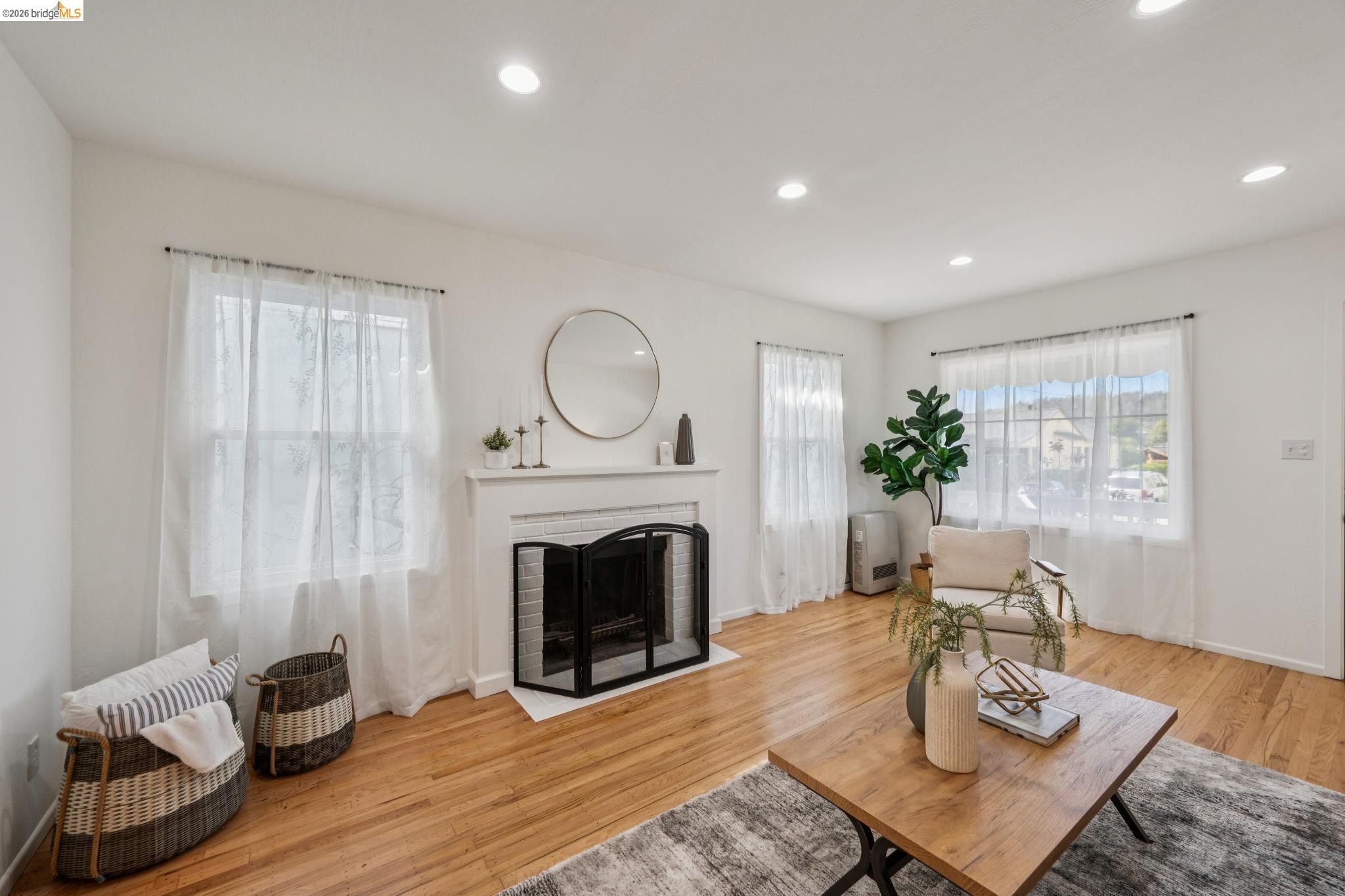 Detail Gallery Image 11 of 50 For 118 Ramona Ave, El Cerrito,  CA 94530 - 3 Beds | 2 Baths