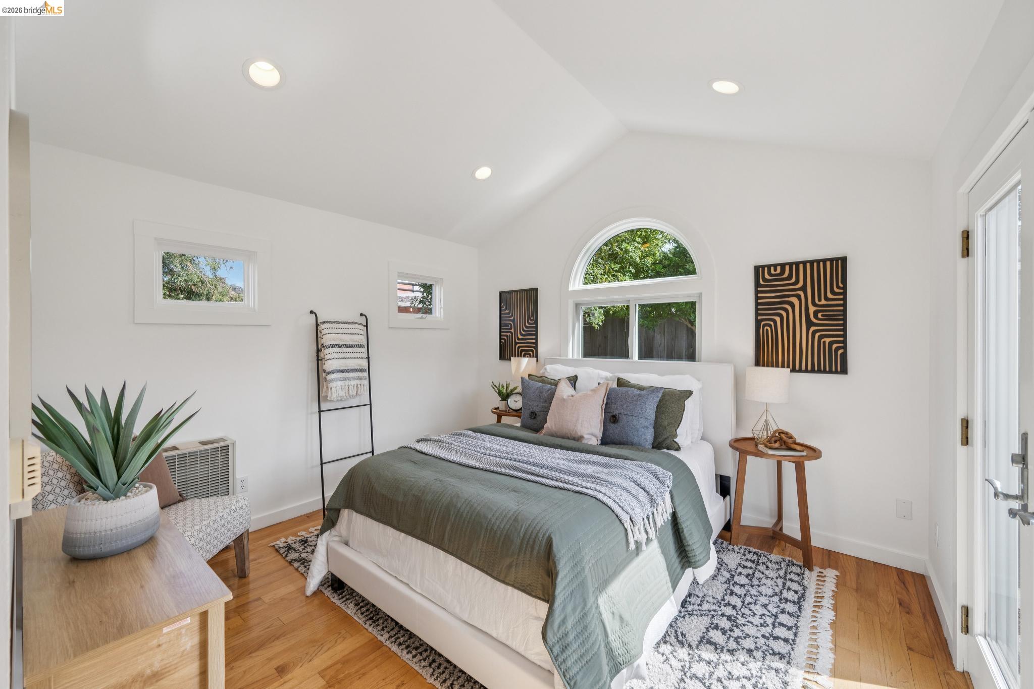 Detail Gallery Image 27 of 50 For 118 Ramona Ave, El Cerrito,  CA 94530 - 3 Beds | 2 Baths
