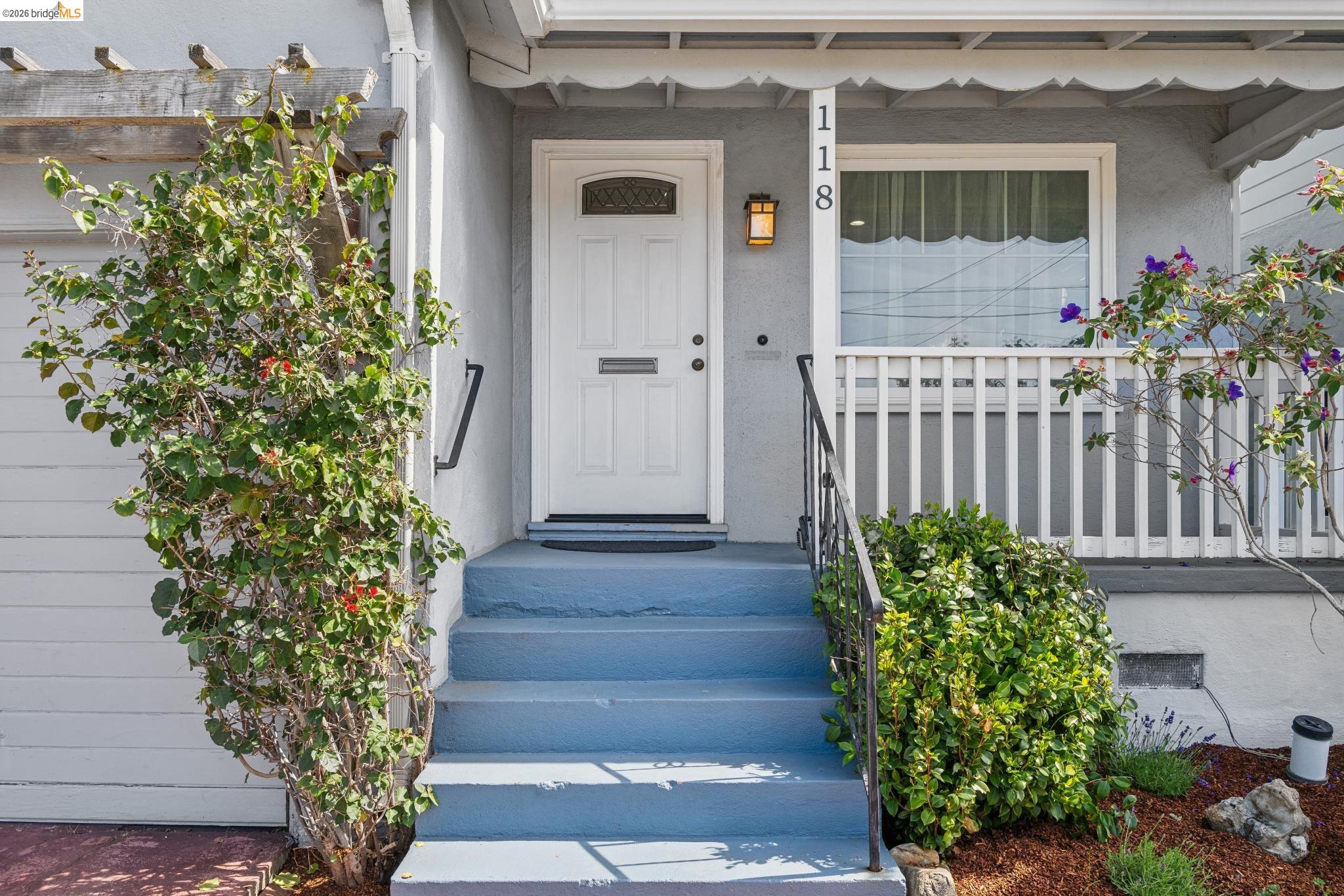 Detail Gallery Image 4 of 50 For 118 Ramona Ave, El Cerrito,  CA 94530 - 3 Beds | 2 Baths