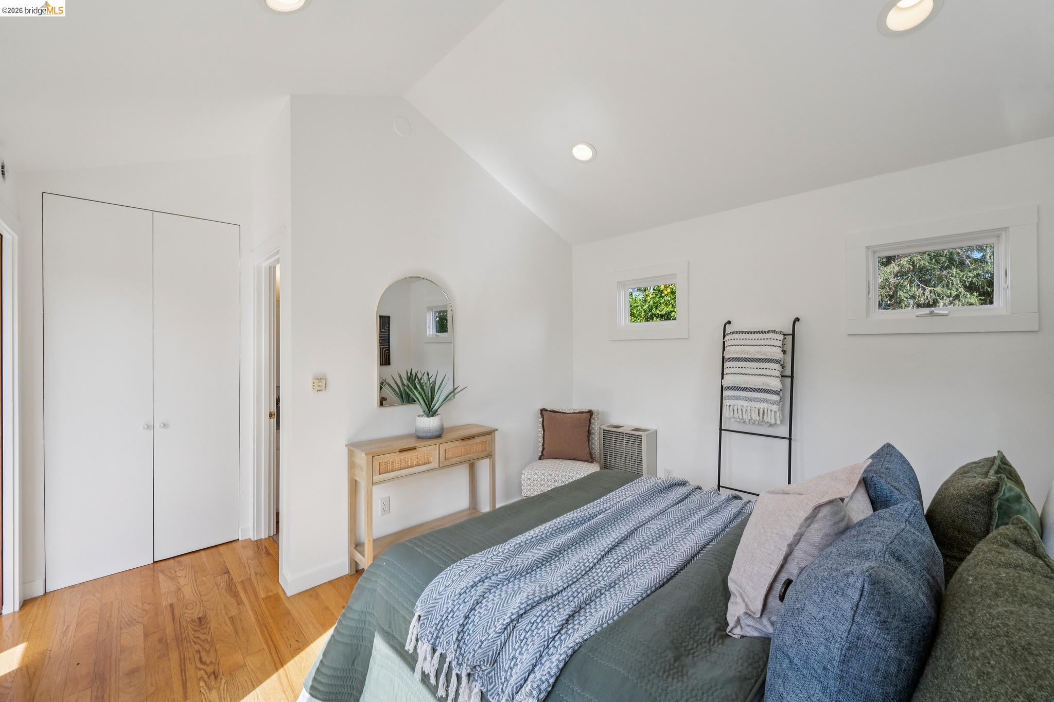 Detail Gallery Image 33 of 50 For 118 Ramona Ave, El Cerrito,  CA 94530 - 3 Beds | 2 Baths