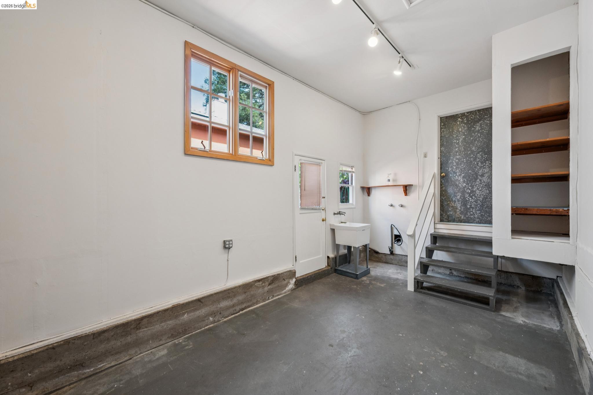 Detail Gallery Image 49 of 50 For 118 Ramona Ave, El Cerrito,  CA 94530 - 3 Beds | 2 Baths