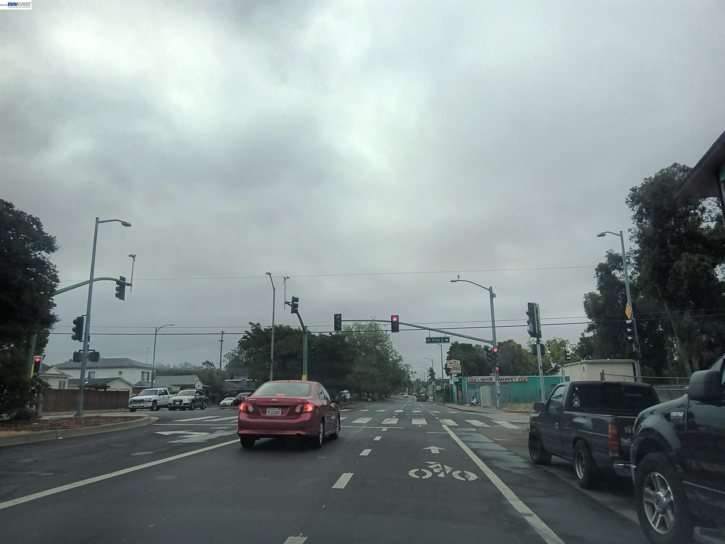 Detail Gallery Image 2 of 2 For 7701 Bancroft Avenue, Oakland,  CA 94605 - – Beds | – Baths