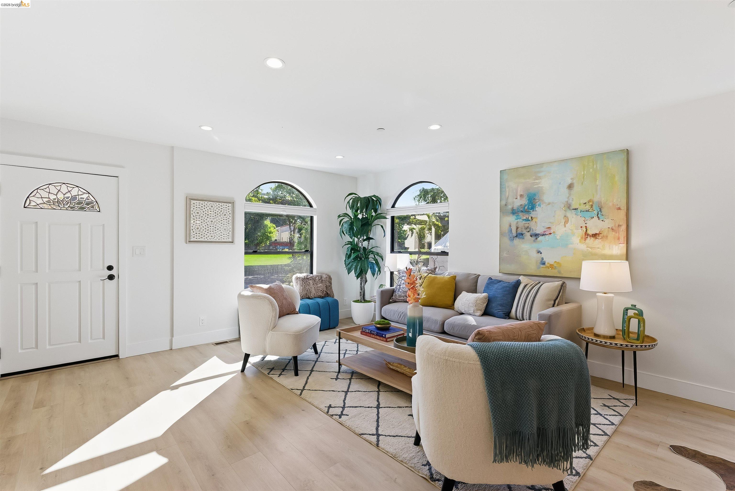 Front Image Thumbnail for EB41128412