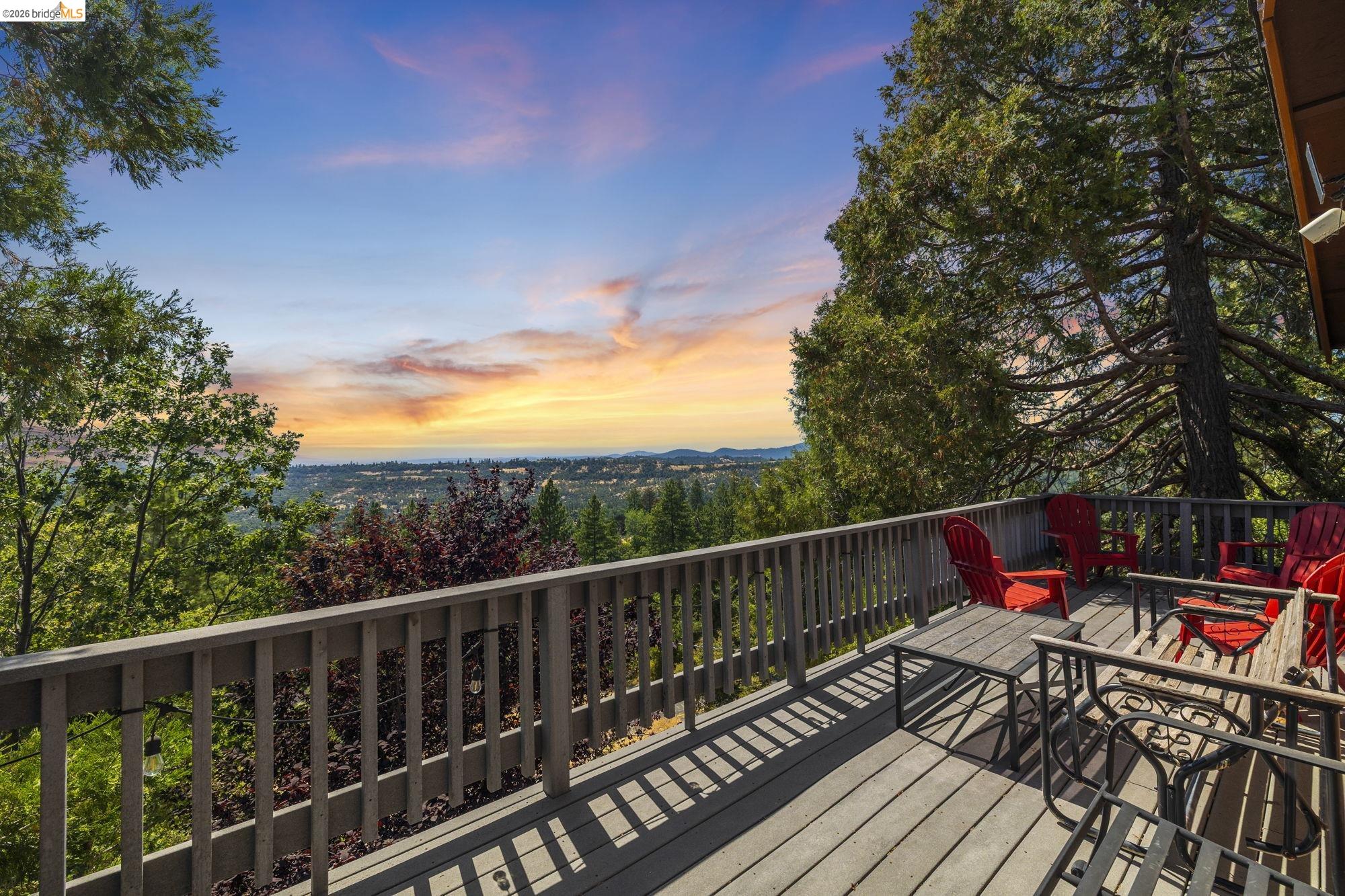 Detail Gallery Image 19 of 32 For 20165 Eastview Dr, Tuolumne,  CA 95379 - 2 Beds | 2 Baths