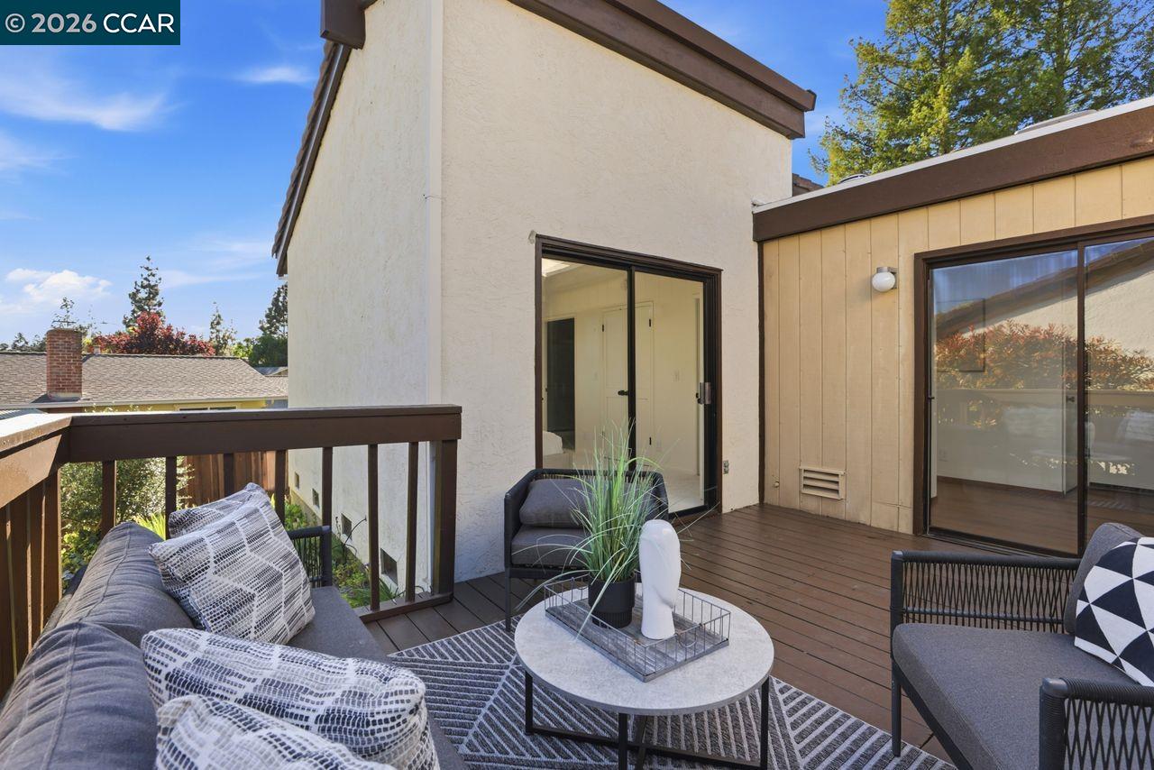 Detail Gallery Image 6 of 27 For 221 Tangerine Ct, San Ramon,  CA 94583 - 2 Beds | 2 Baths