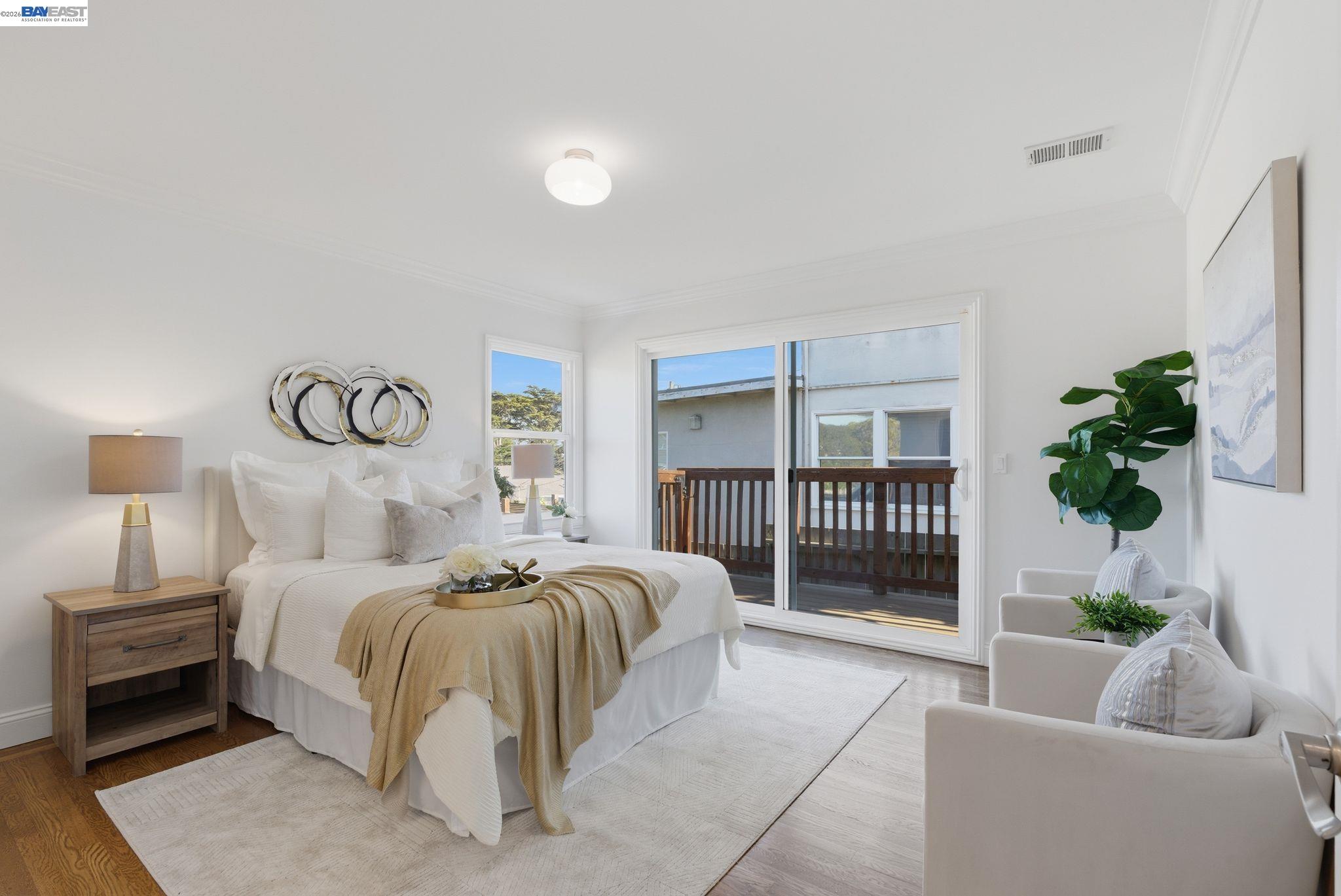 Detail Gallery Image 14 of 51 For 12 Jacinto Lane, South San Francisco,  CA 94080-4138 - 3 Beds | 2 Baths