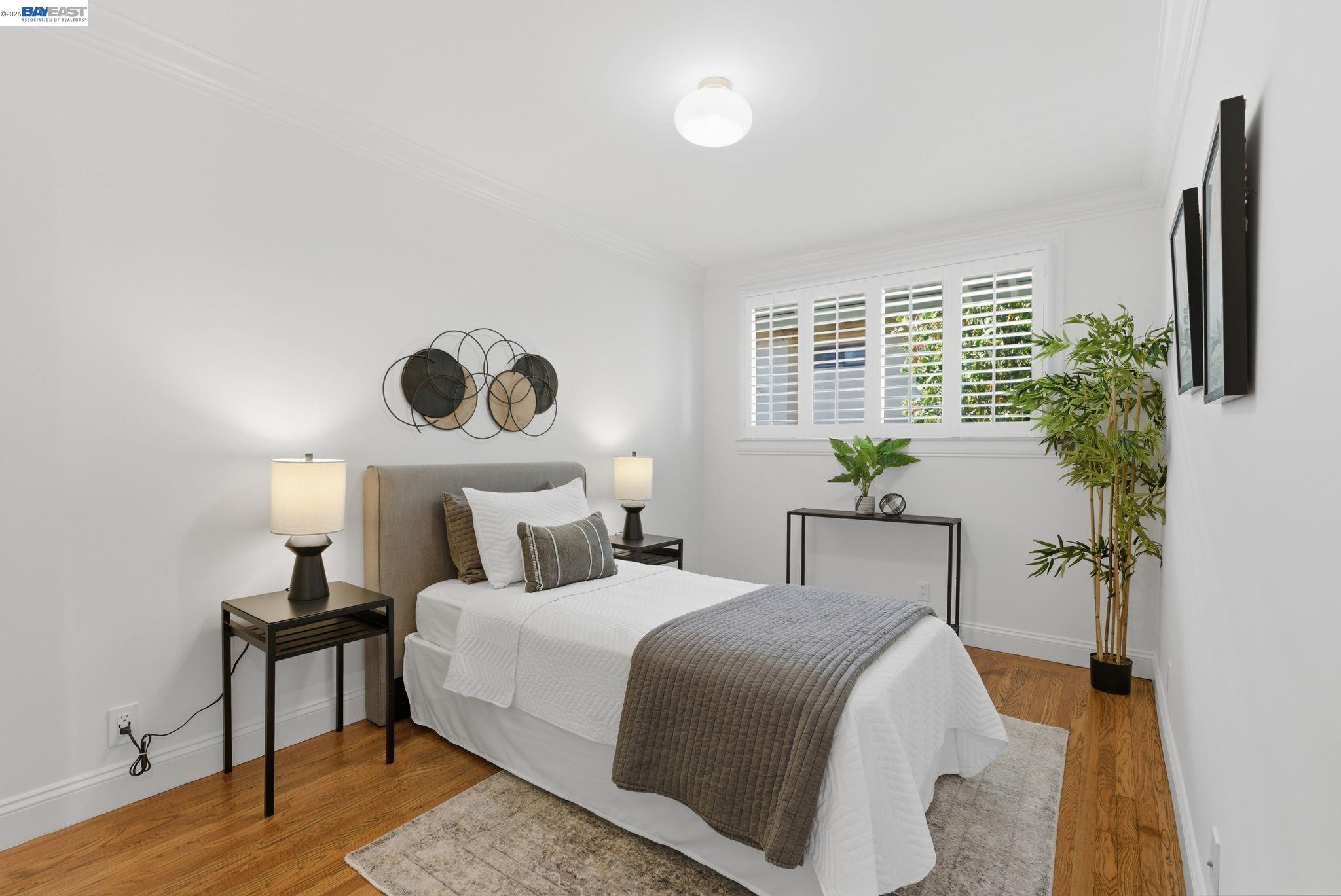 Detail Gallery Image 24 of 51 For 12 Jacinto Lane, South San Francisco,  CA 94080-4138 - 3 Beds | 2 Baths