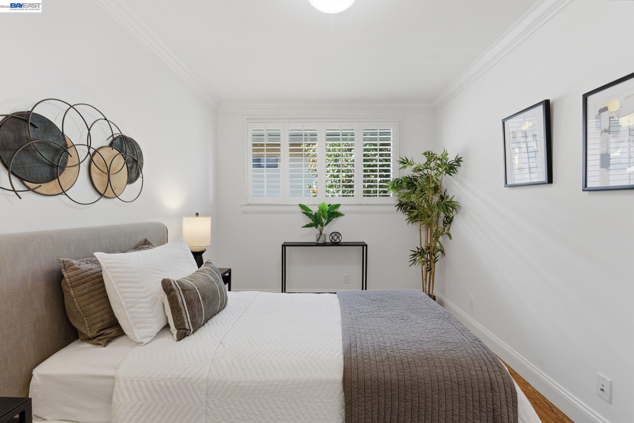 Detail Gallery Image 26 of 51 For 12 Jacinto Lane, South San Francisco,  CA 94080-4138 - 3 Beds | 2 Baths