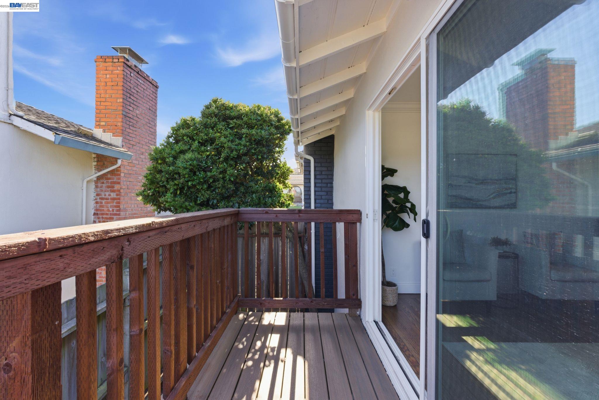 Detail Gallery Image 34 of 51 For 12 Jacinto Lane, South San Francisco,  CA 94080-4138 - 3 Beds | 2 Baths