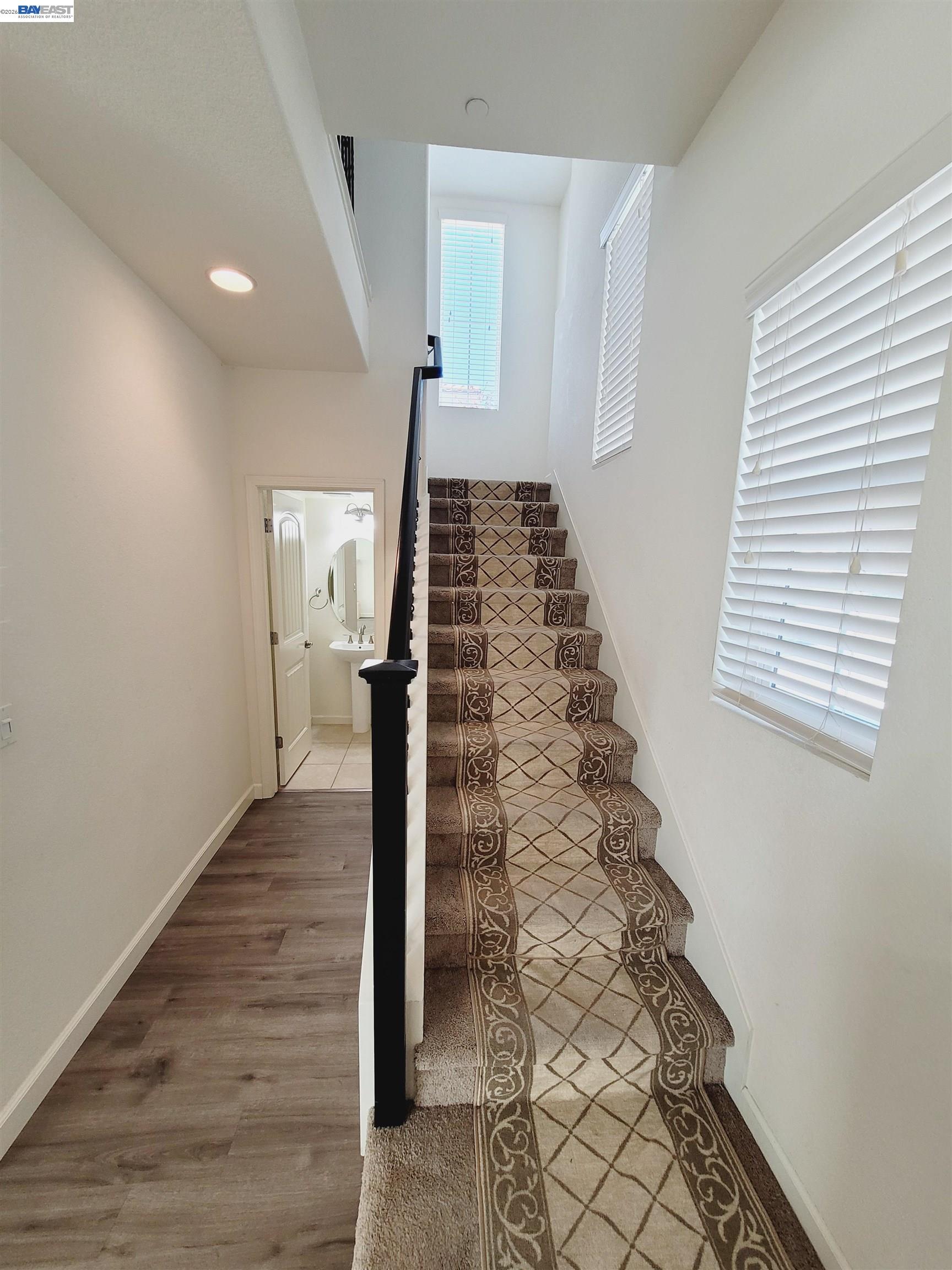 Detail Gallery Image 11 of 31 For 2100 Carrara St, Brentwood,  CA 94513 - 4 Beds | 2/1 Baths