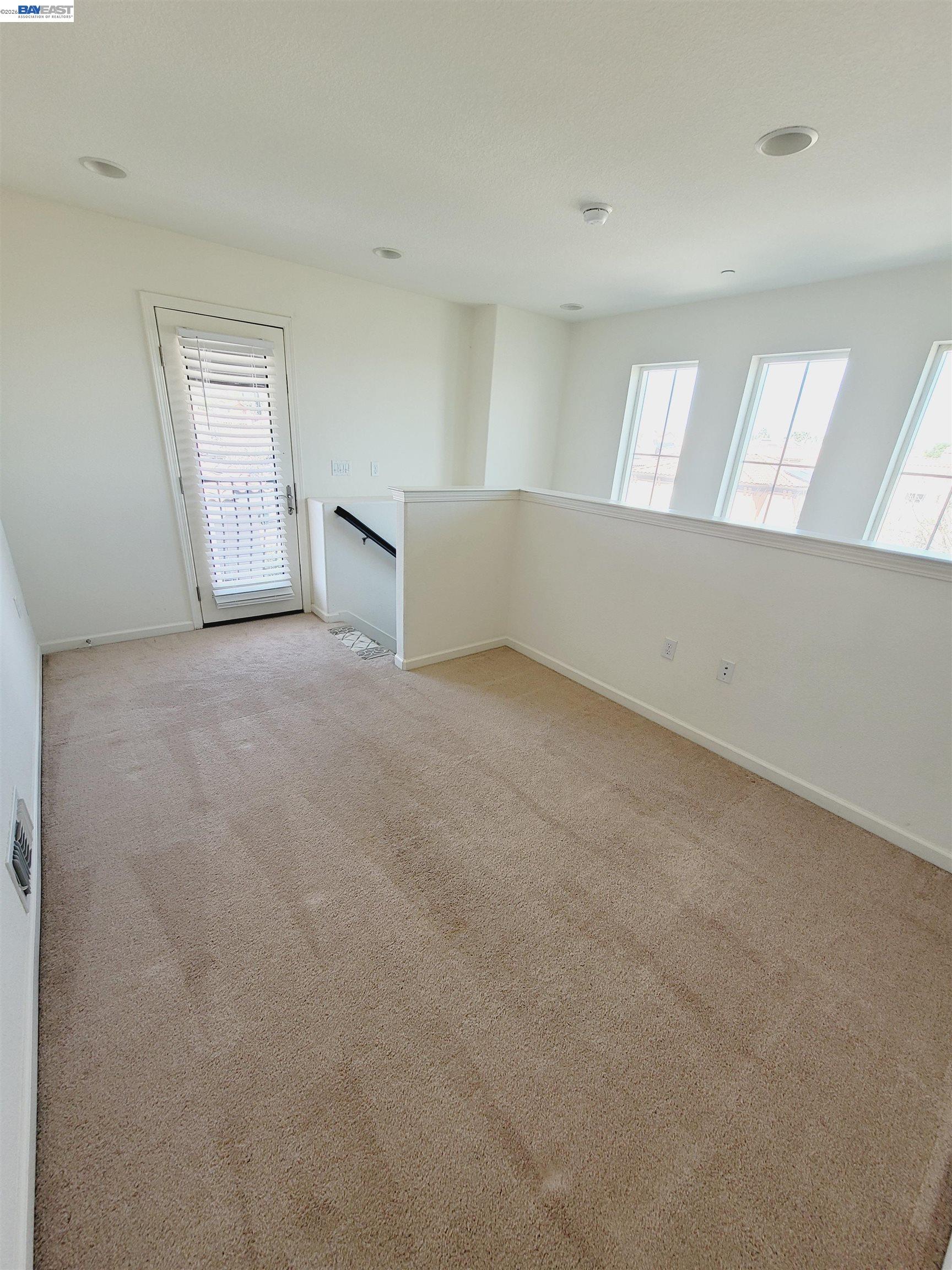 Detail Gallery Image 28 of 31 For 2100 Carrara St, Brentwood,  CA 94513 - 4 Beds | 2/1 Baths