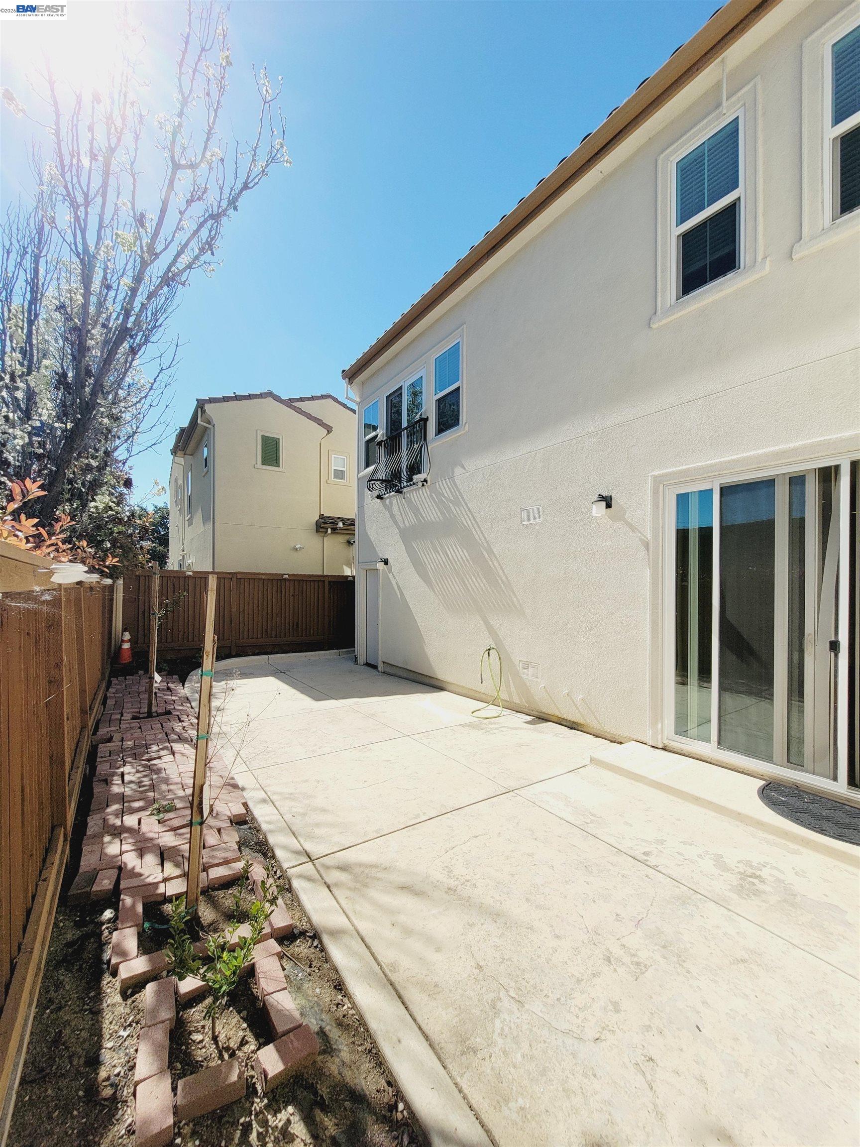 Detail Gallery Image 30 of 31 For 2100 Carrara St, Brentwood,  CA 94513 - 4 Beds | 2/1 Baths