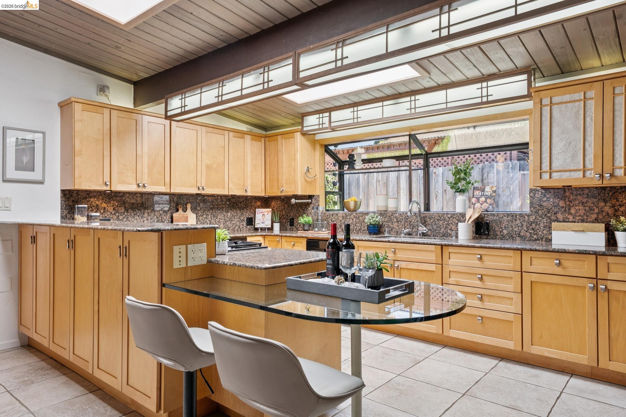 Detail Gallery Image 25 of 60 For 3736 Barrington Dr, Concord,  CA 94518 - 4 Beds | 2 Baths