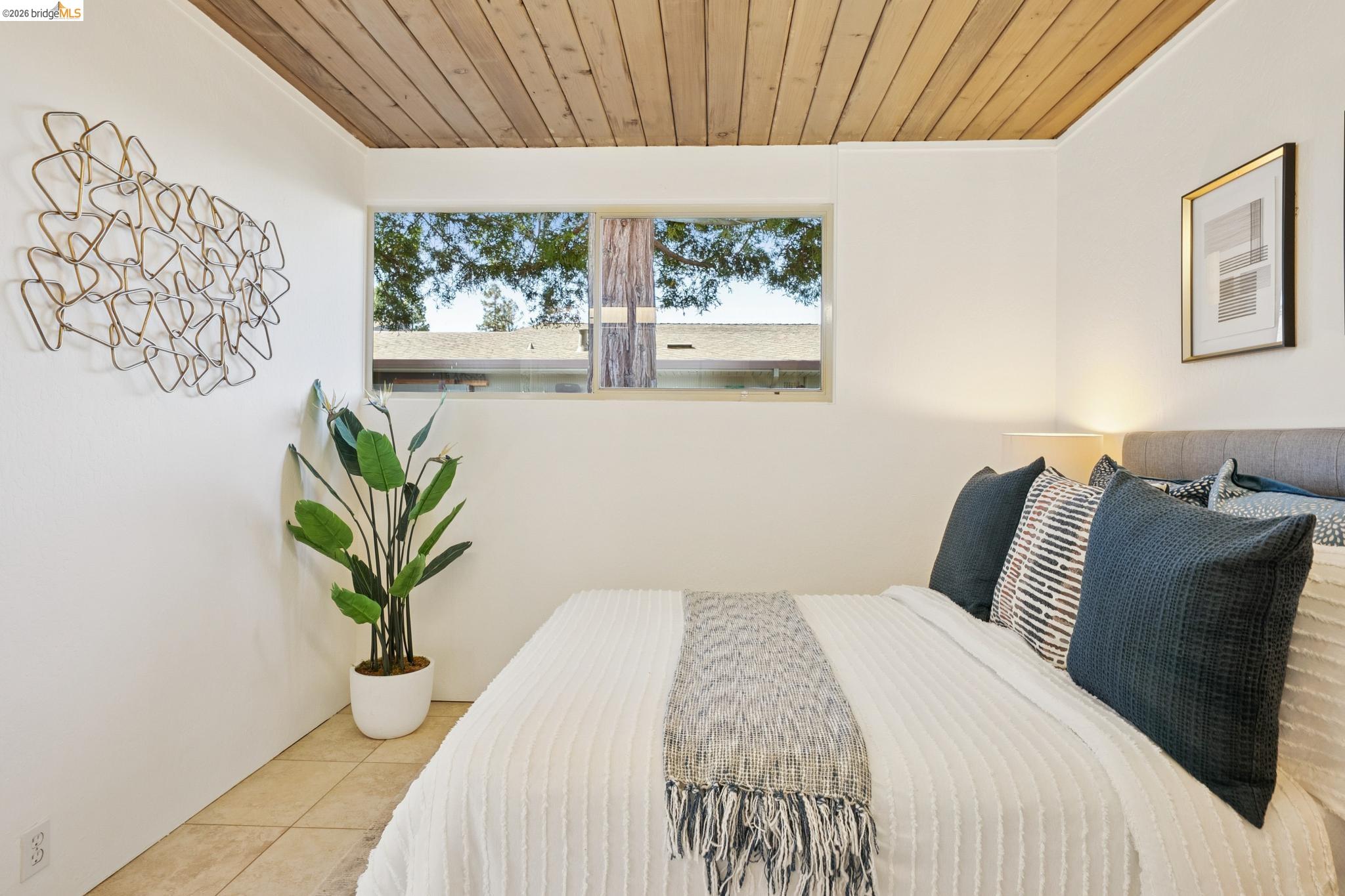 Detail Gallery Image 42 of 60 For 3736 Barrington Dr, Concord,  CA 94518 - 4 Beds | 2 Baths