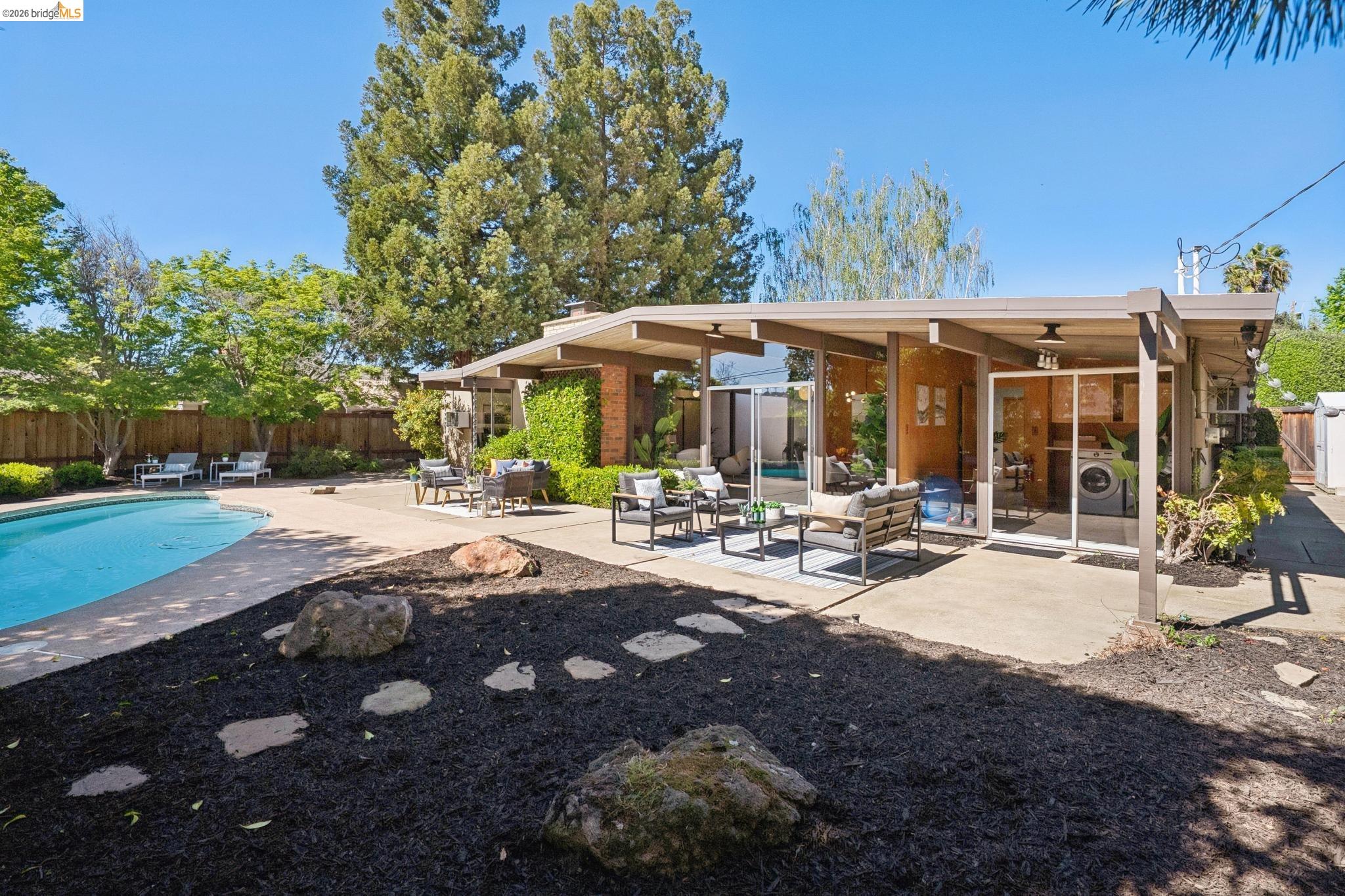 Detail Gallery Image 57 of 60 For 3736 Barrington Dr, Concord,  CA 94518 - 4 Beds | 2 Baths