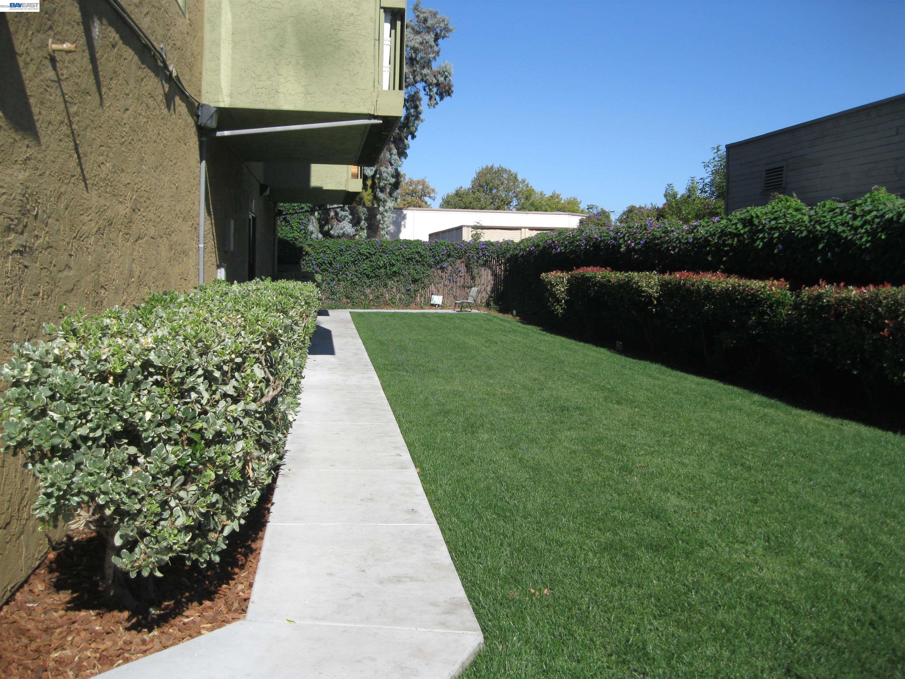 Detail Gallery Image 22 of 23 For 16006 E 14th St #213,  –,  CA 94578 - 2 Beds | 1 Baths