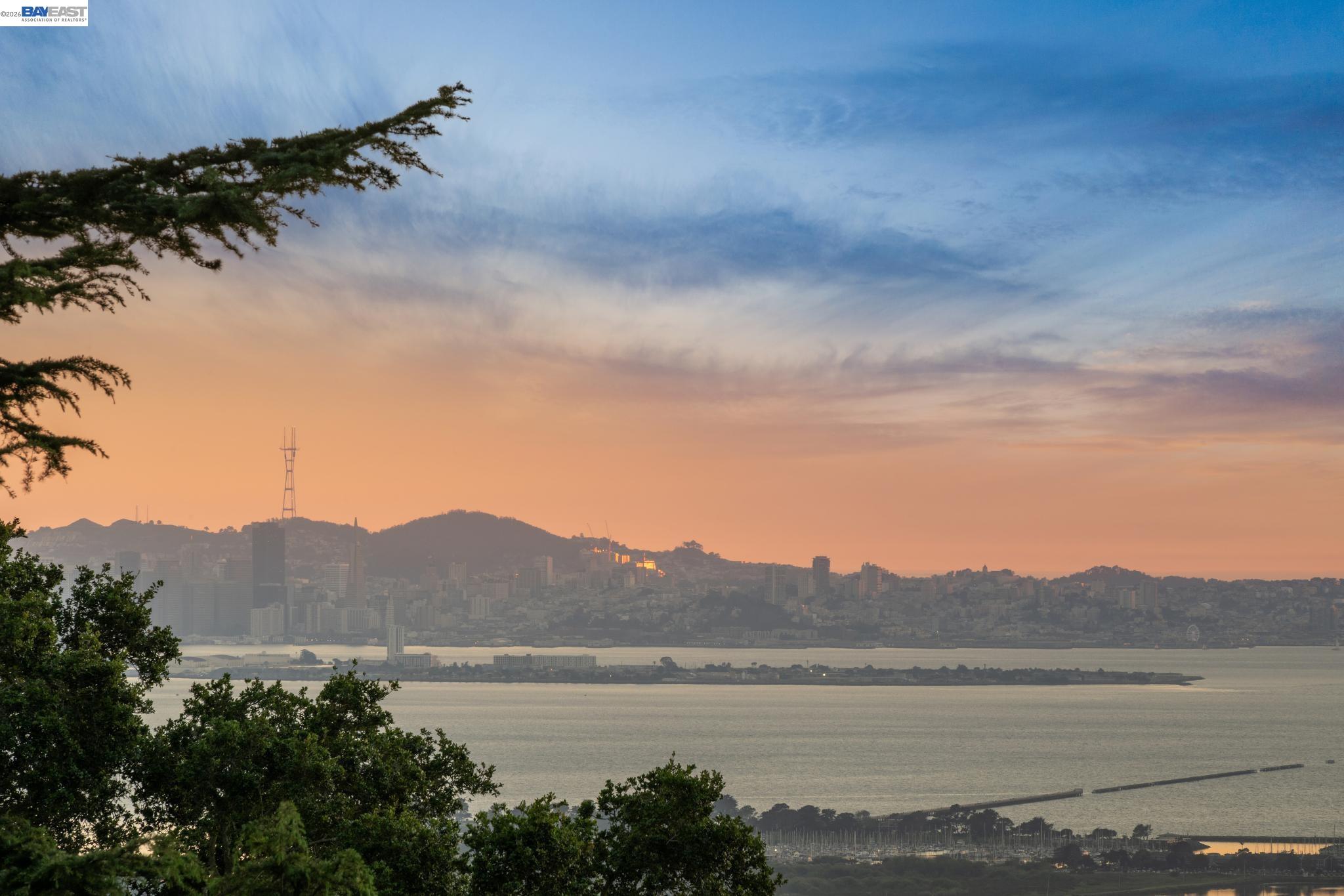 Detail Gallery Image 39 of 42 For 777 Cragmont Avenue, Berkeley,  CA 94708 - 2 Beds | 2/1 Baths