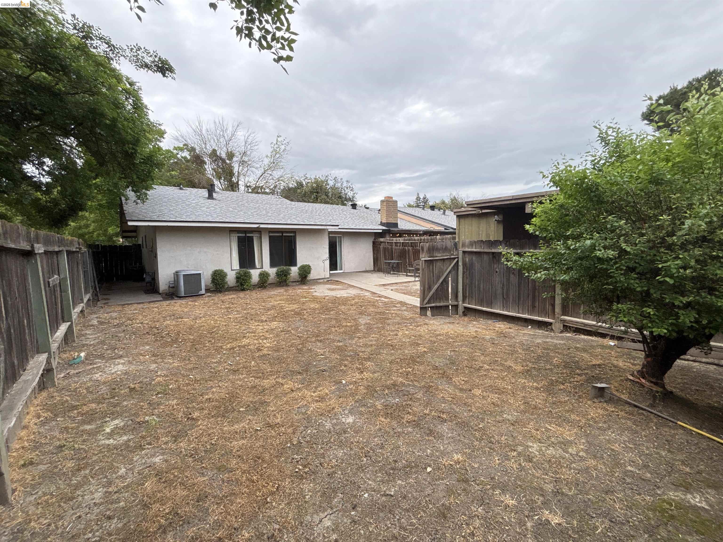 Detail Gallery Image 17 of 18 For 6937 Sumter Quay Circle, Stockton,  CA 95219-9999 - 3 Beds | 2 Baths