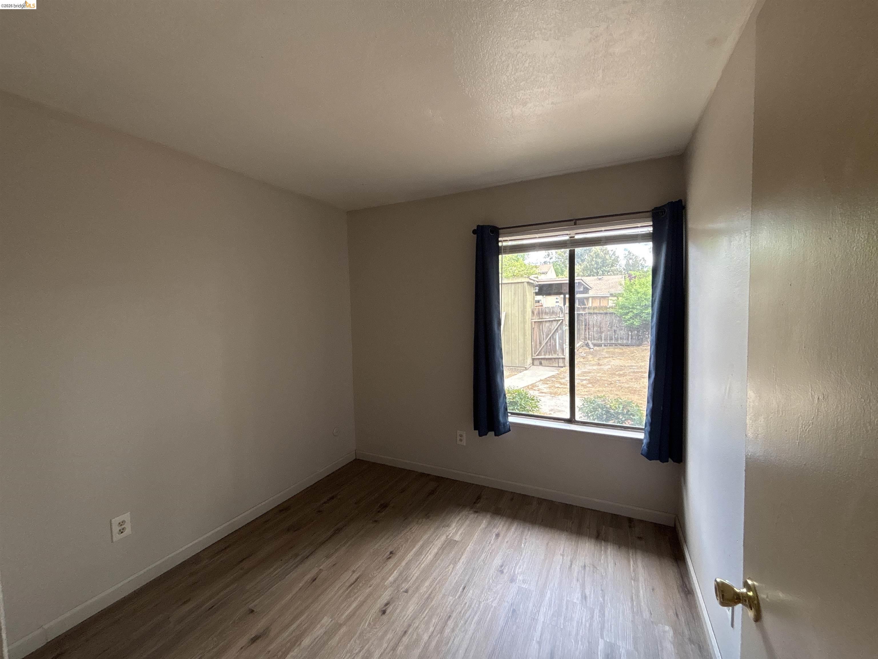 Detail Gallery Image 7 of 18 For 6937 Sumter Quay Circle, Stockton,  CA 95219-9999 - 3 Beds | 2 Baths