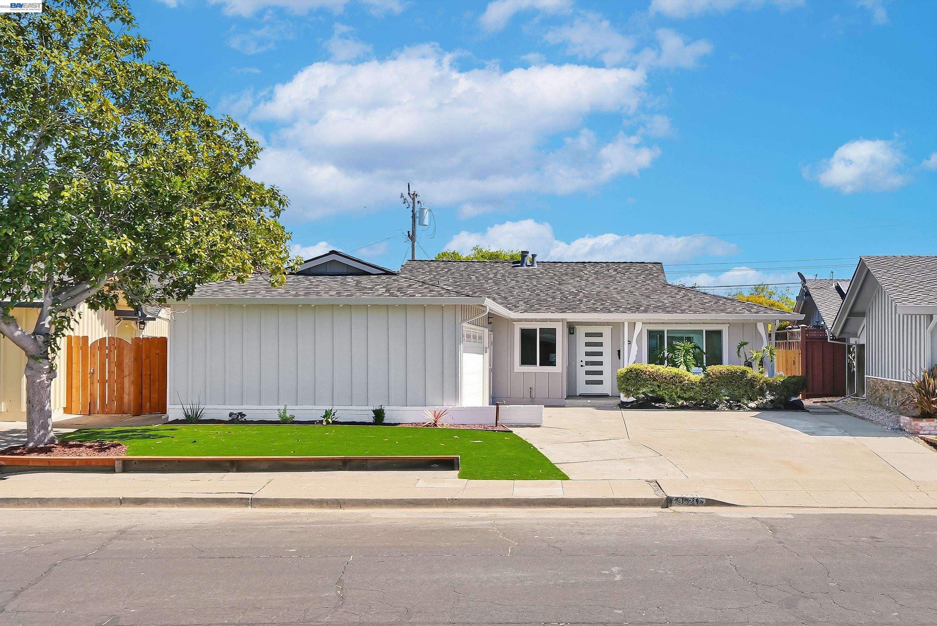 Front Image Thumbnail for BE41128430