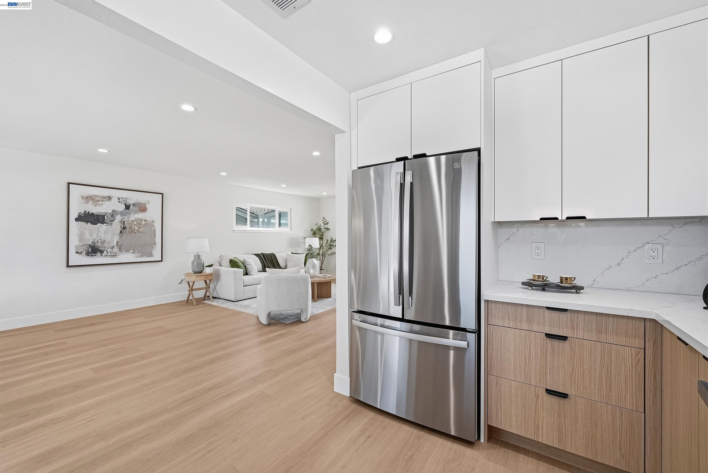 Detail Gallery Image 13 of 41 For 3221 Llano St, San Mateo,  CA 94403 - 4 Beds | 2 Baths