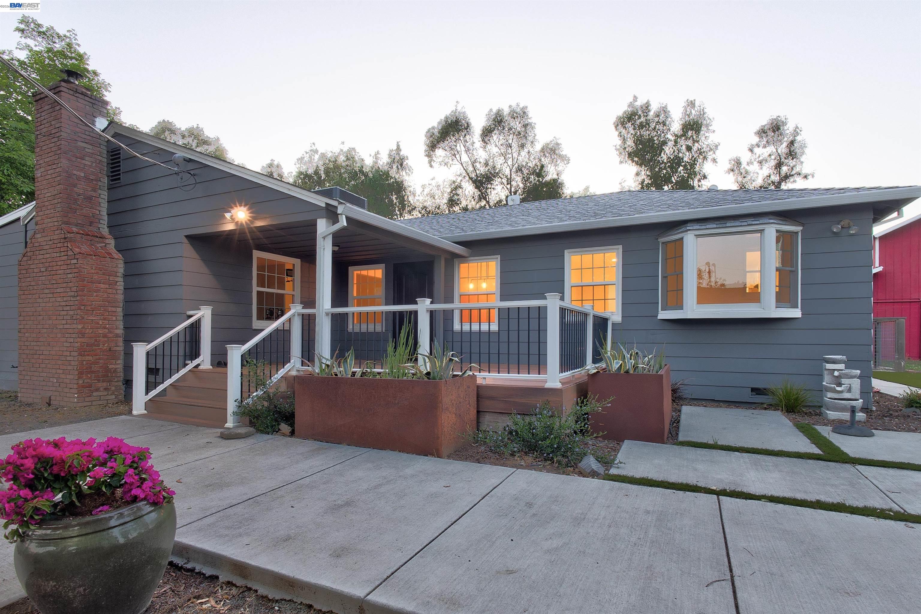 Front Image Thumbnail for BE41128431