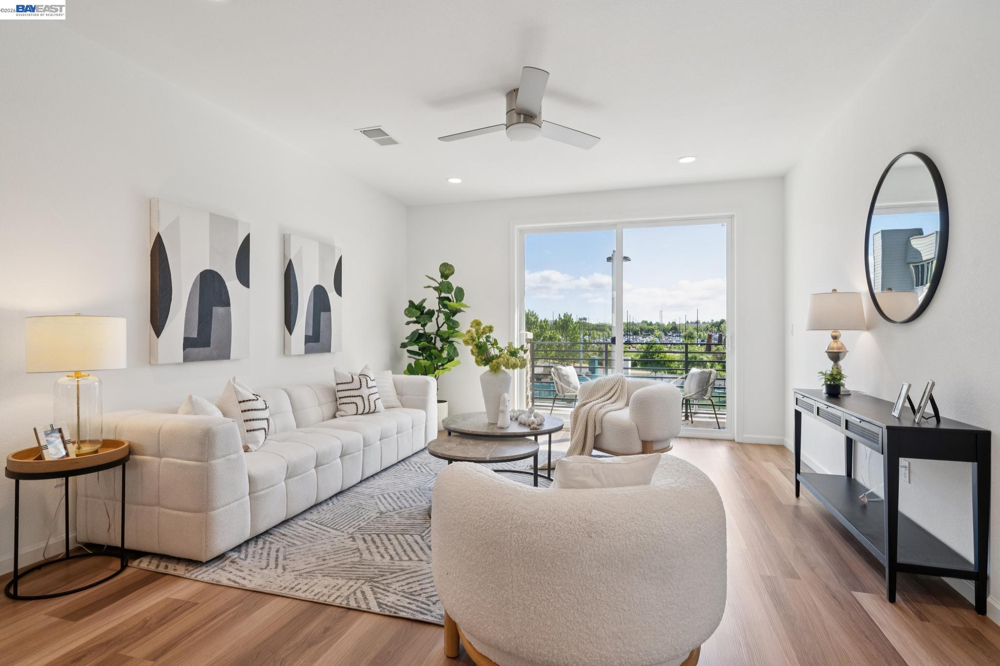 Photo #3: 41128432 Listing: Photo #3