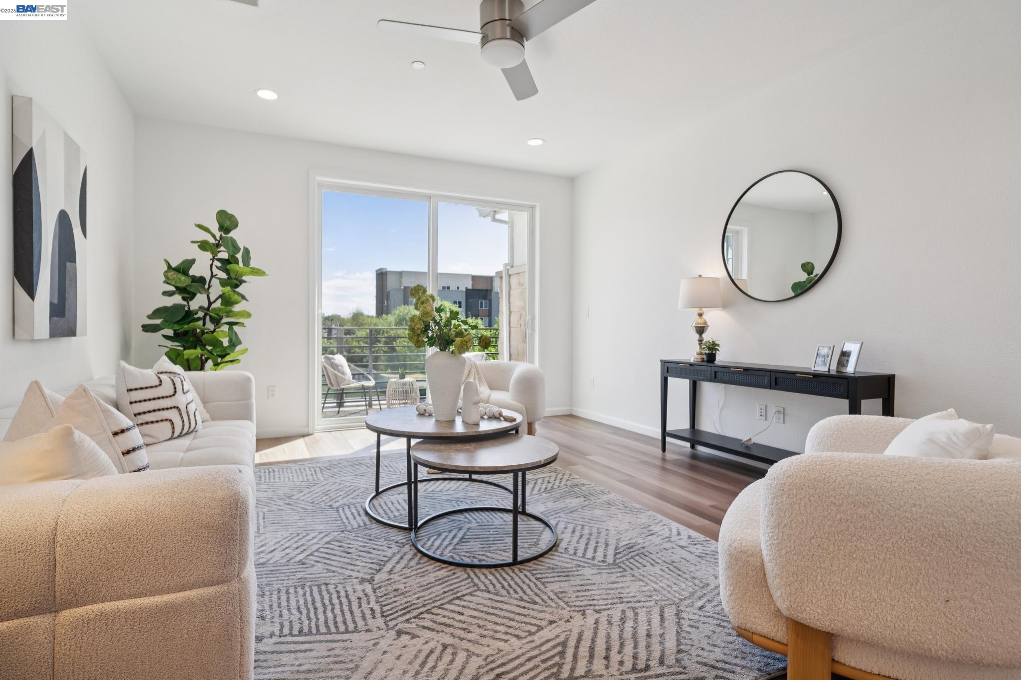 Photo #4: 41128432 Listing: Photo #4