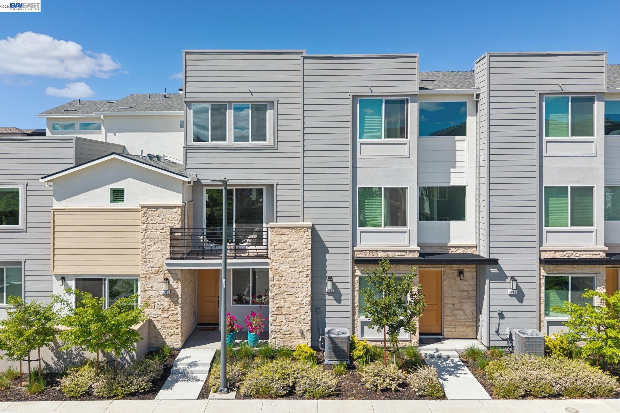 Photo #43: 41128432 Listing: Photo #43