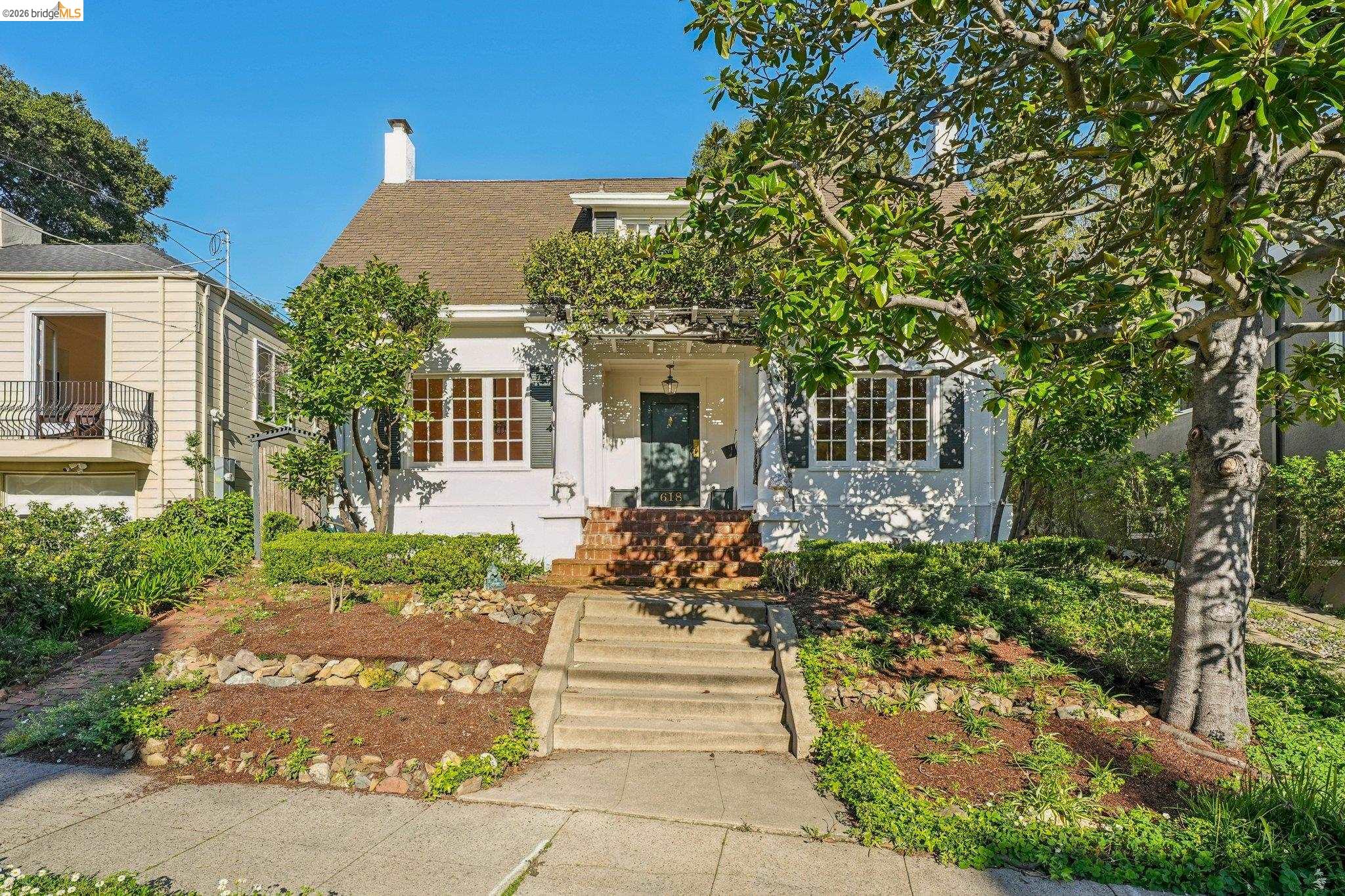 Detail Gallery Image 44 of 49 For 618 Boulevard Way, Piedmont,  CA 94610 - 4 Beds | 1 Baths