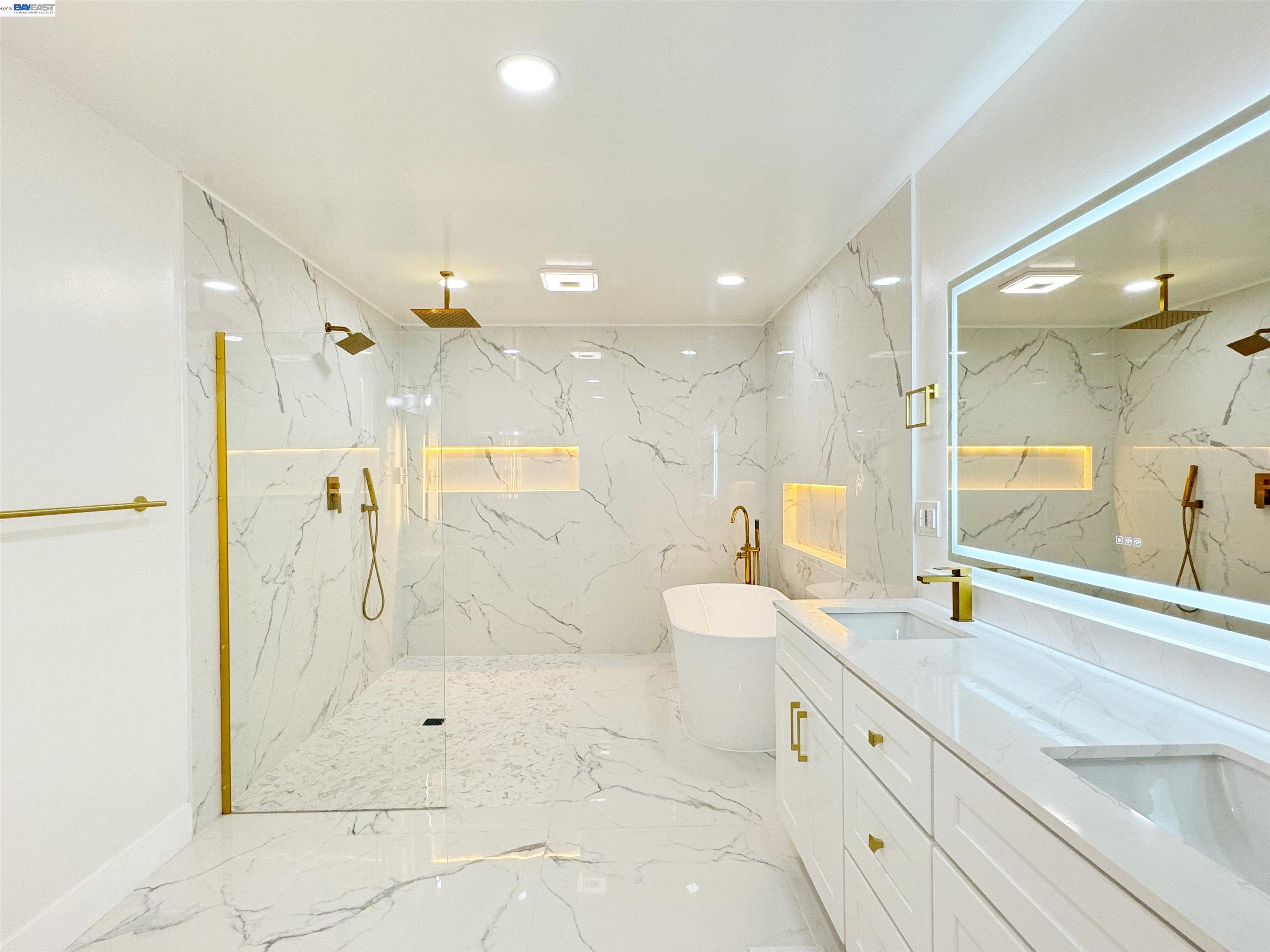 Detail Gallery Image 11 of 59 For 838 Virginia Ave, Lodi,  CA 95242 - 4 Beds | 4/1 Baths