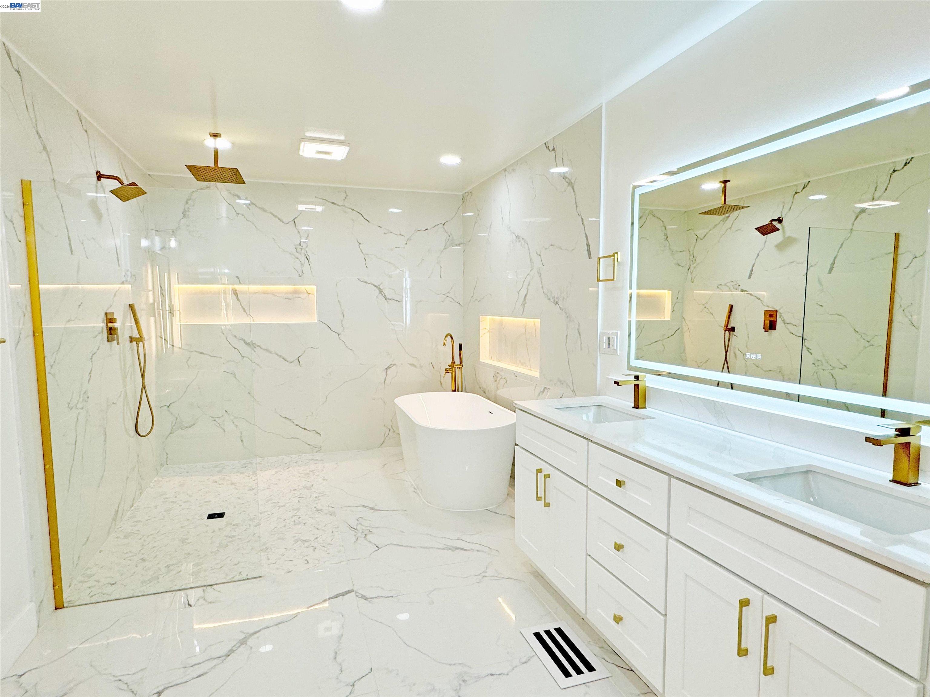 Detail Gallery Image 12 of 59 For 838 Virginia Ave, Lodi,  CA 95242 - 4 Beds | 4/1 Baths