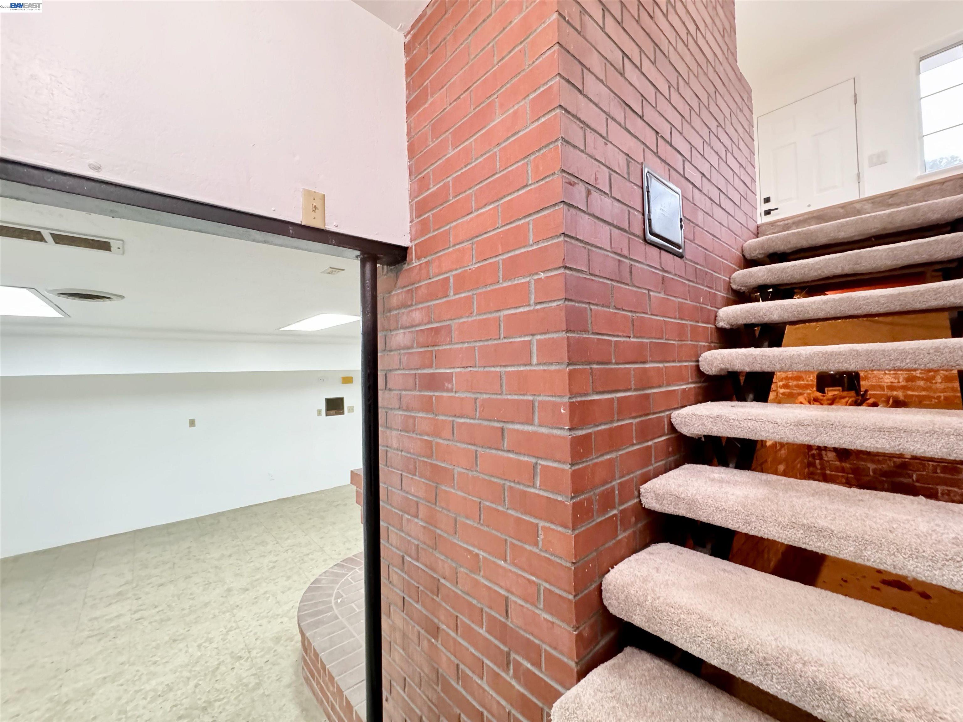 Detail Gallery Image 28 of 59 For 838 Virginia Ave, Lodi,  CA 95242 - 4 Beds | 4/1 Baths