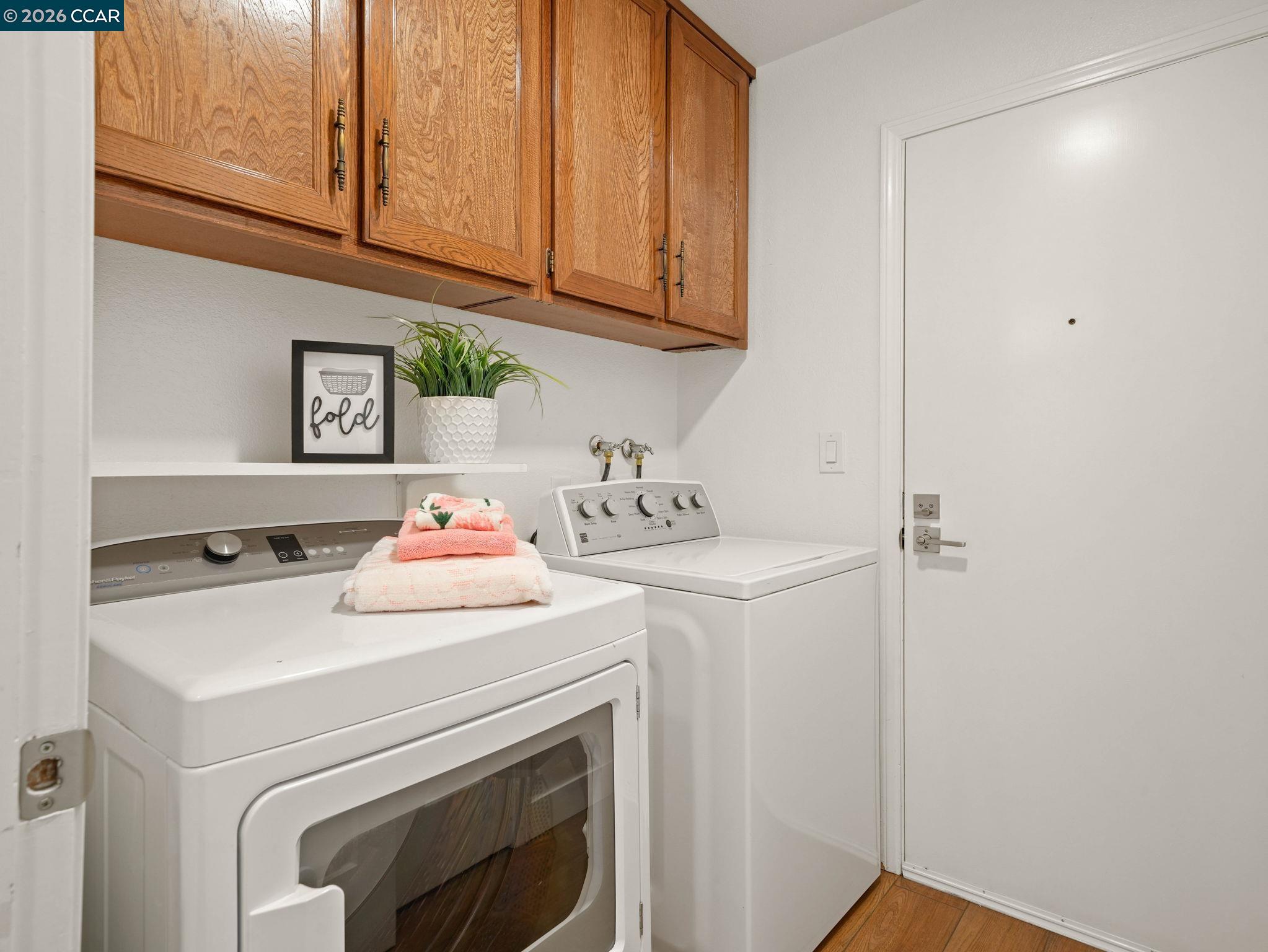 Detail Gallery Image 16 of 35 For 5021 Murchio Dr, Concord,  CA 94521 - 3 Beds | 2 Baths