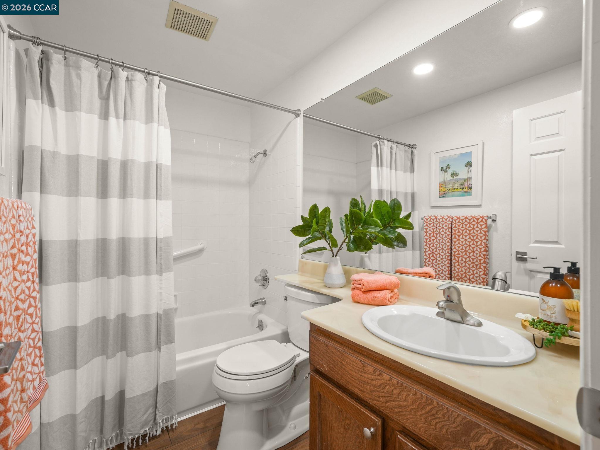 Detail Gallery Image 23 of 35 For 5021 Murchio Dr, Concord,  CA 94521 - 3 Beds | 2 Baths