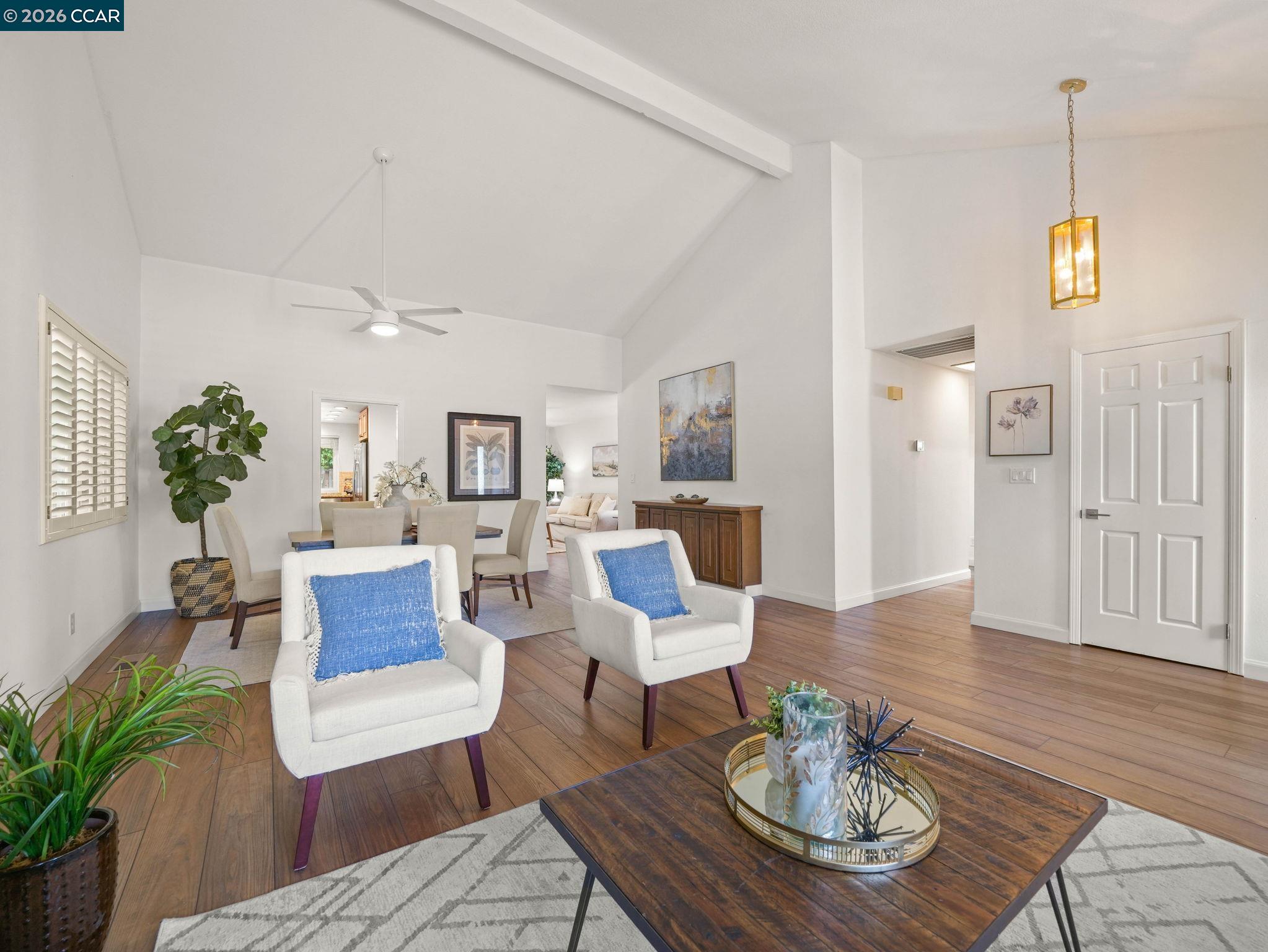 Detail Gallery Image 5 of 35 For 5021 Murchio Dr, Concord,  CA 94521 - 3 Beds | 2 Baths