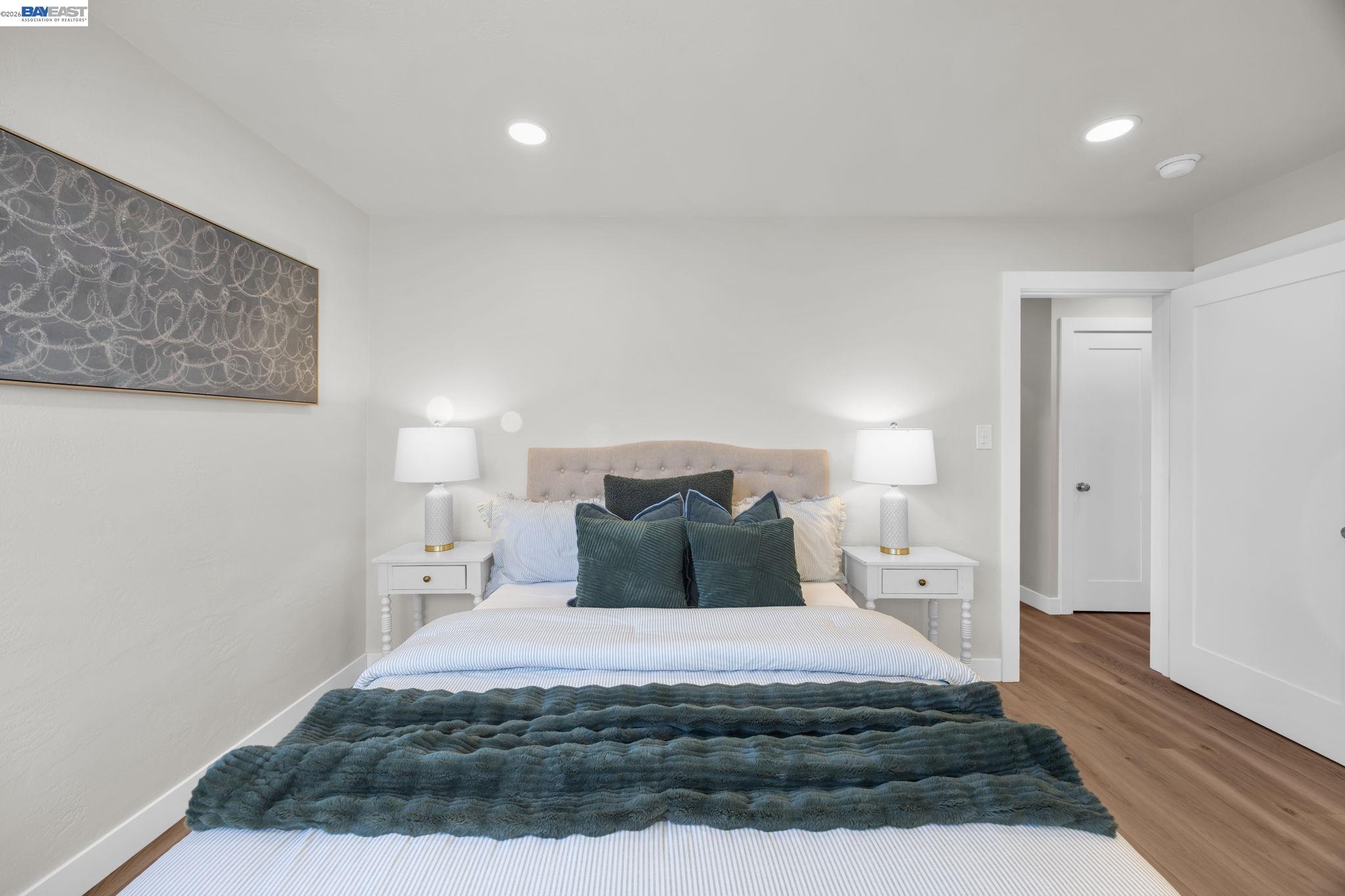 Detail Gallery Image 16 of 22 For 2151 Elm St, Livermore,  CA 94551 - 3 Beds | 2 Baths