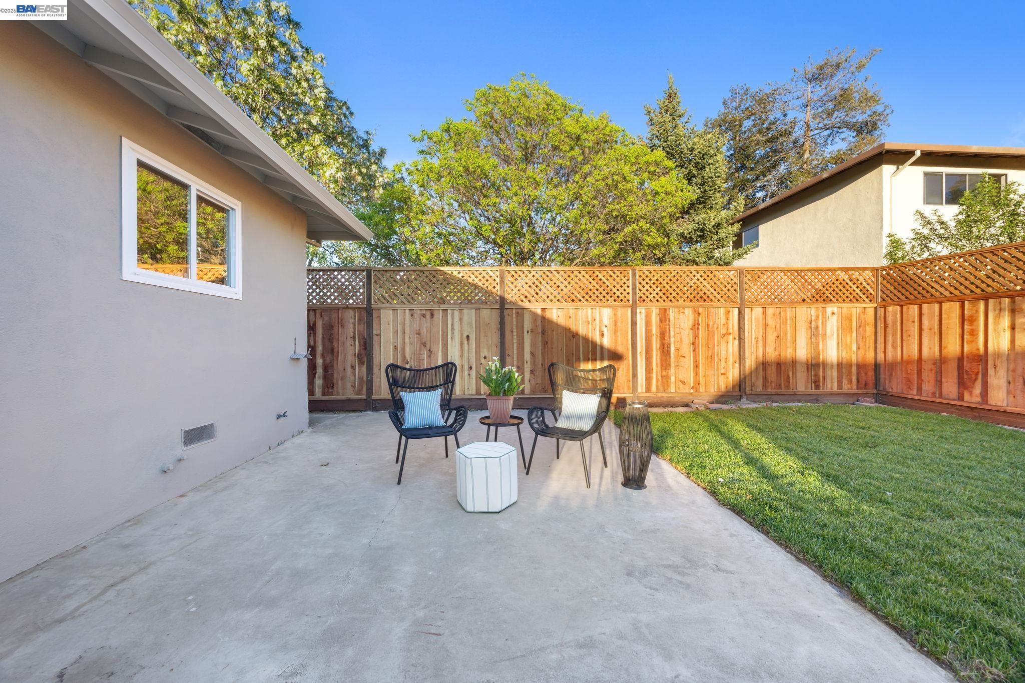 Detail Gallery Image 19 of 22 For 2151 Elm St, Livermore,  CA 94551 - 3 Beds | 2 Baths