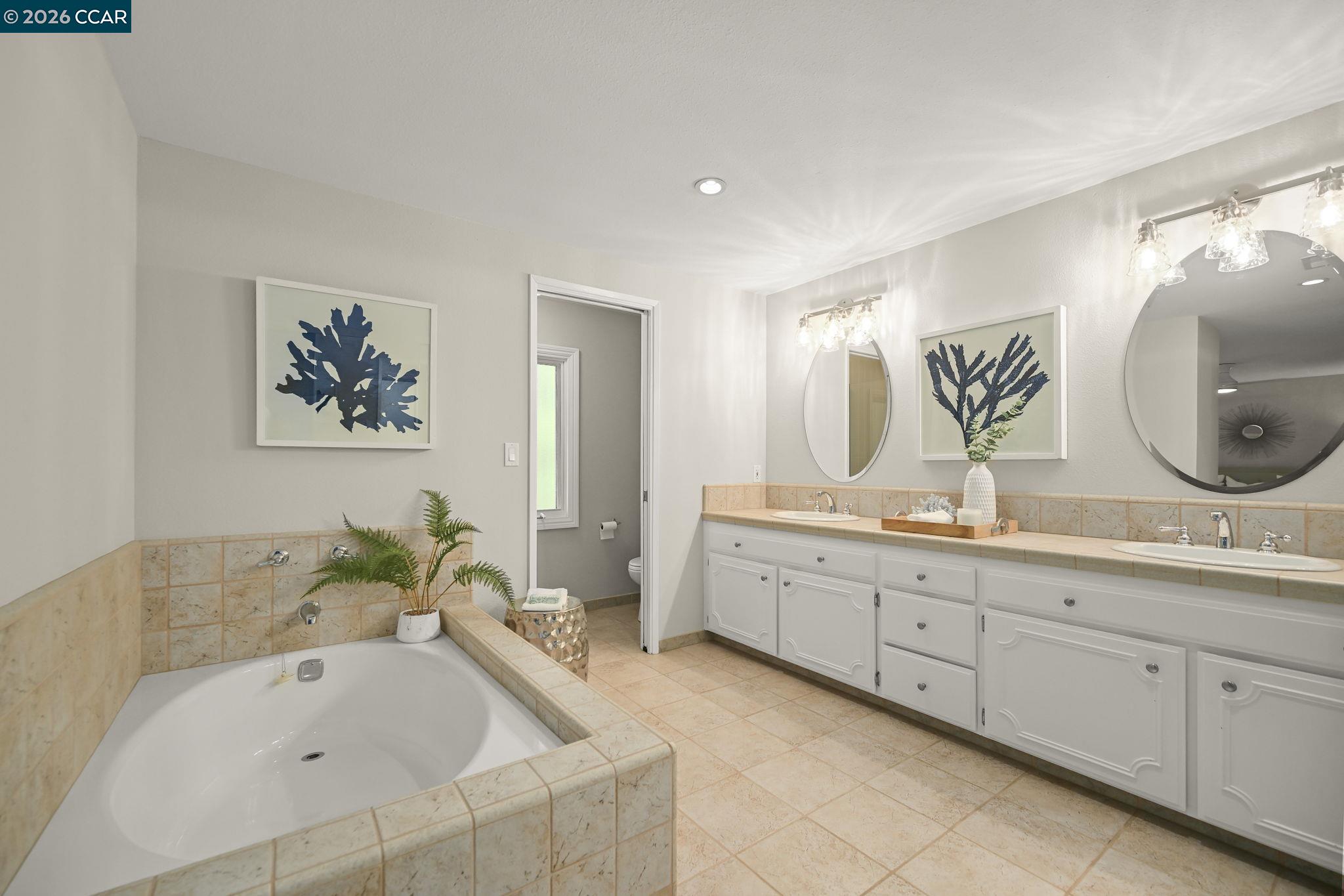 Detail Gallery Image 22 of 30 For 216 Royal Saint Ct, Danville,  CA 94526 - 4 Beds | 3 Baths