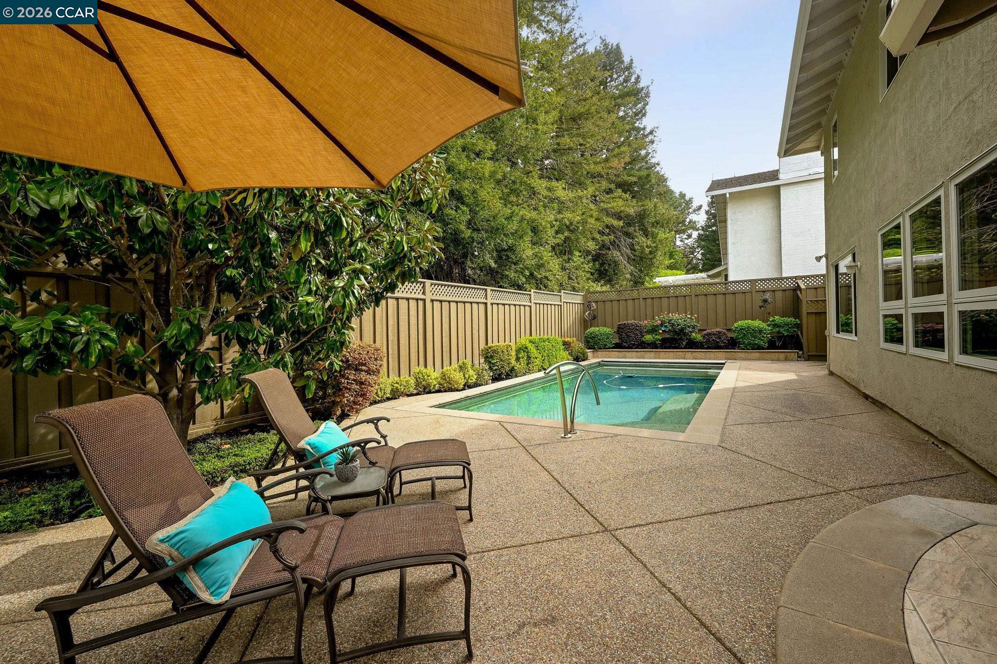 Detail Gallery Image 24 of 30 For 216 Royal Saint Ct, Danville,  CA 94526 - 4 Beds | 3 Baths