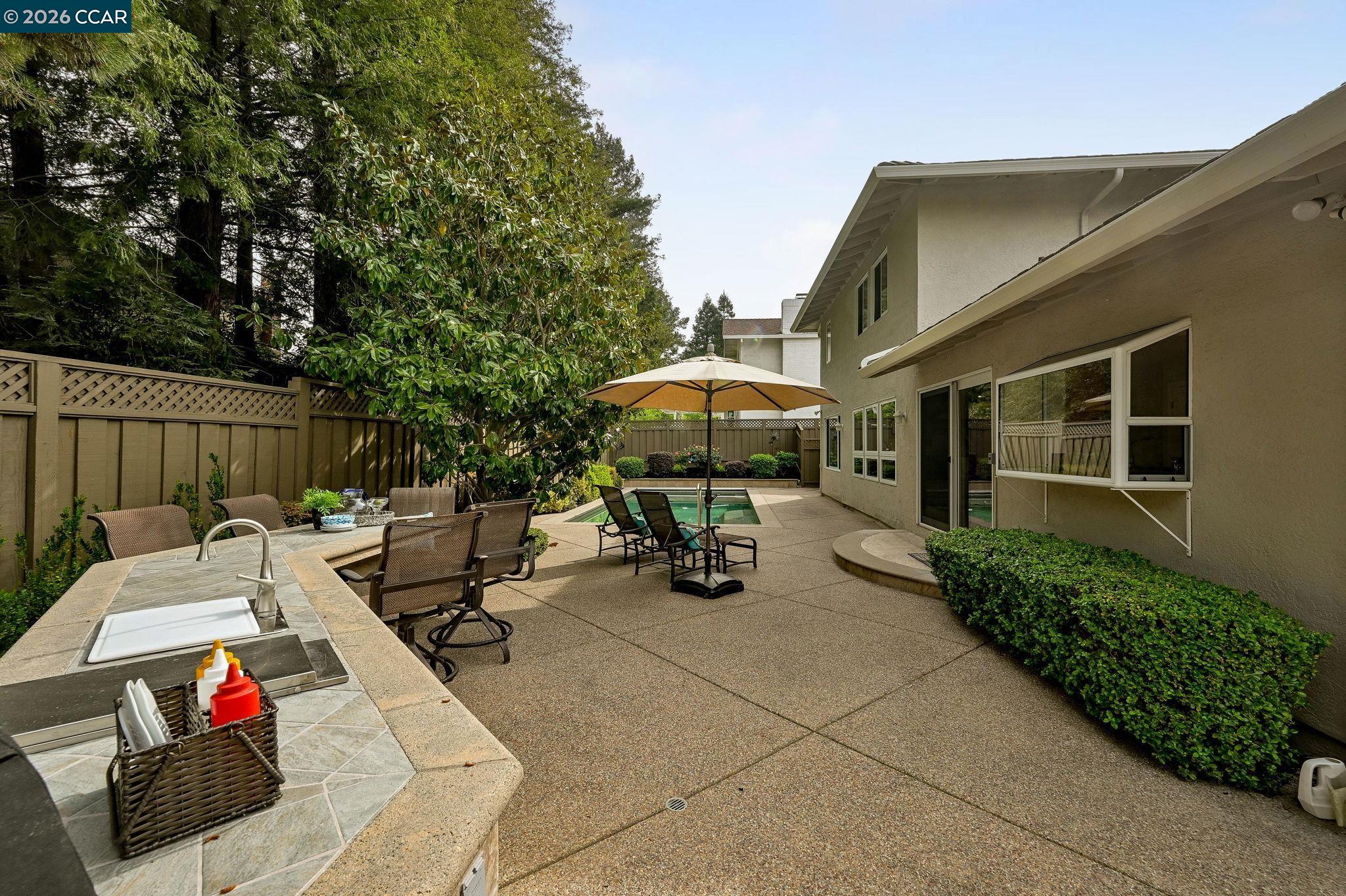 Detail Gallery Image 29 of 30 For 216 Royal Saint Ct, Danville,  CA 94526 - 4 Beds | 3 Baths