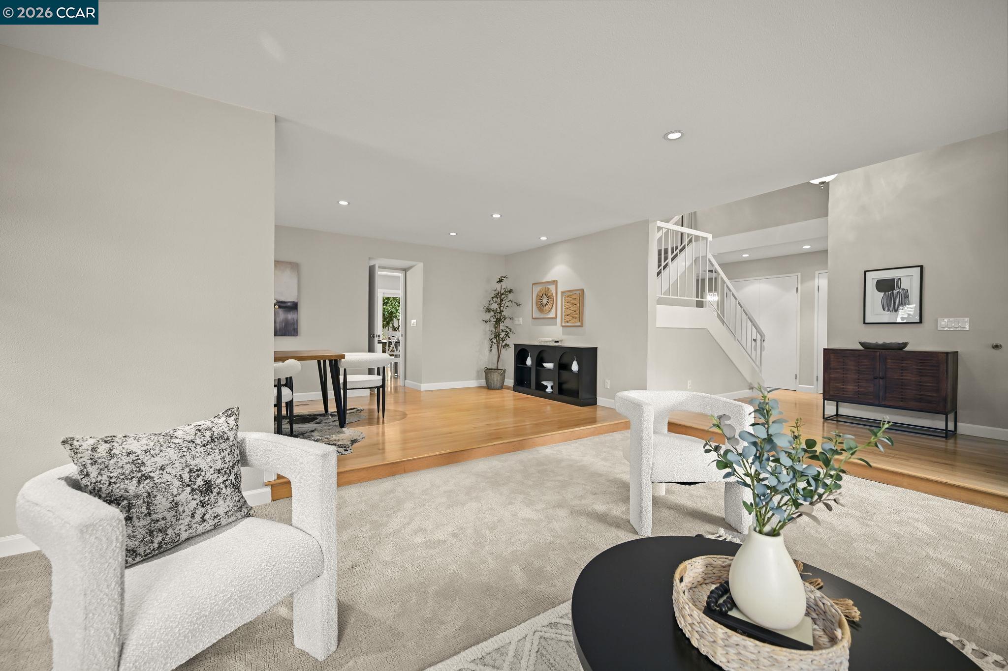 Detail Gallery Image 6 of 30 For 216 Royal Saint Ct, Danville,  CA 94526 - 4 Beds | 3 Baths