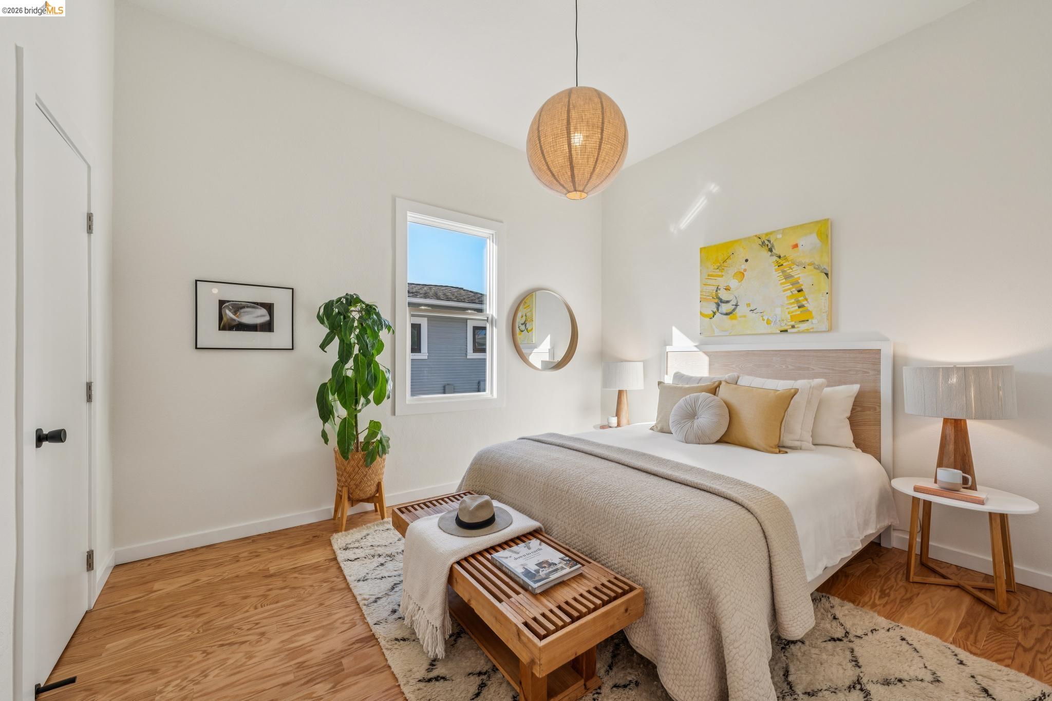 Detail Gallery Image 27 of 46 For 1339 Kains Ave, Berkeley,  CA 94702 - 2 Beds | 1 Baths