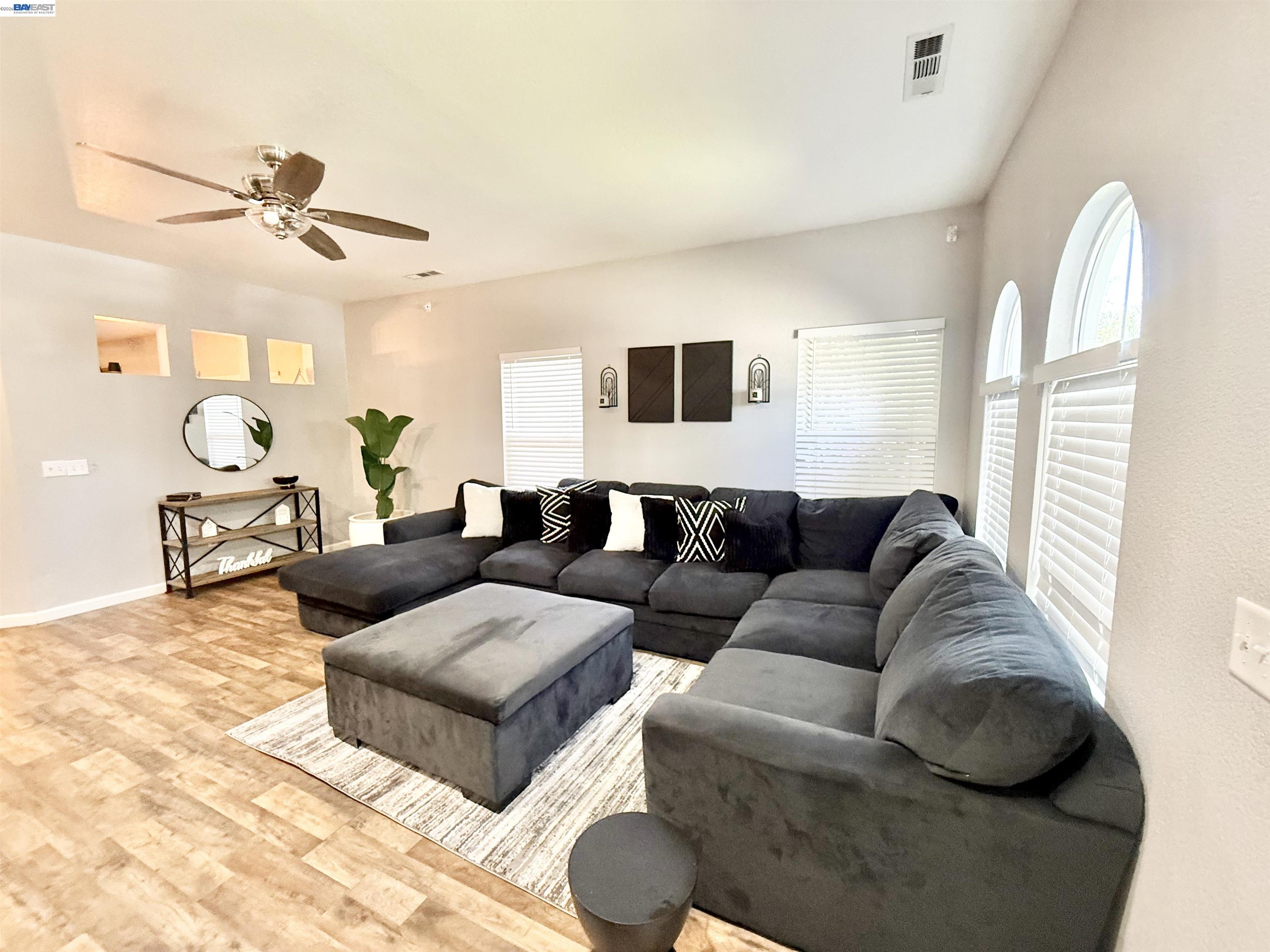 Detail Gallery Image 2 of 25 For 2408 Mountain Pride Court, Modesto,  CA 95355 - 4 Beds | 2 Baths