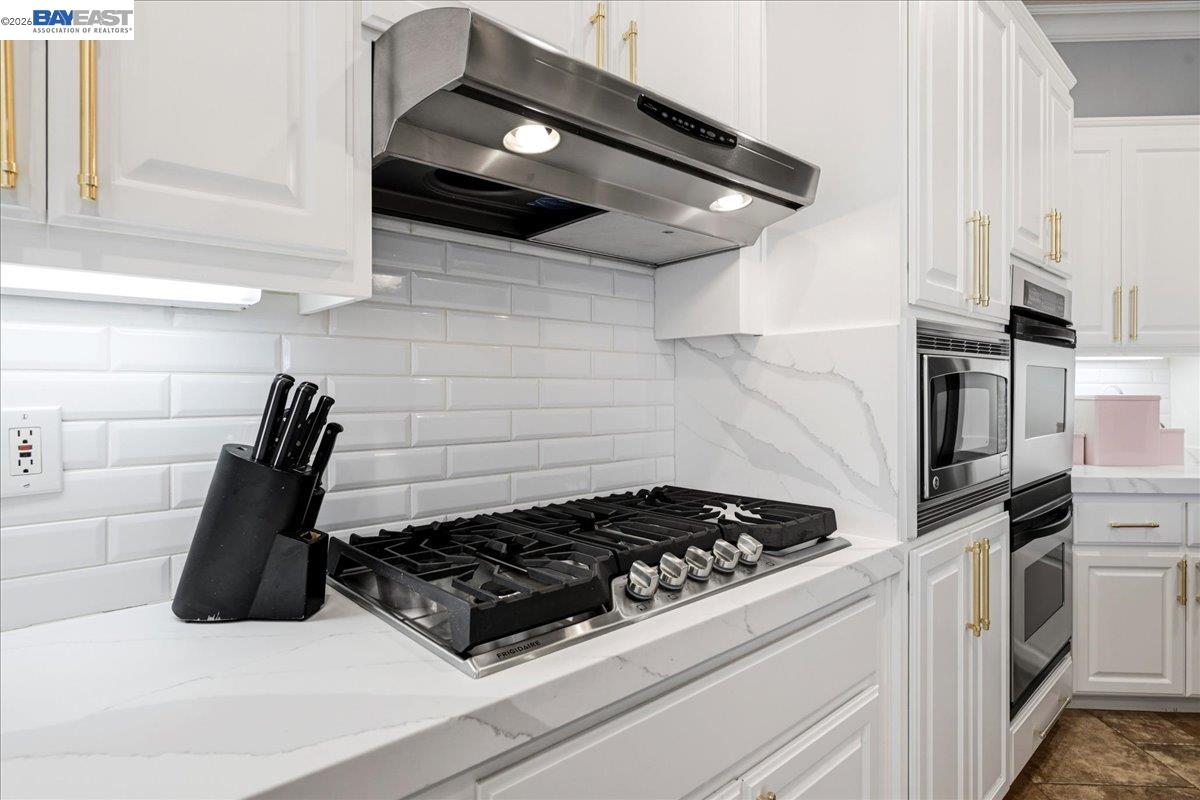 Detail Gallery Image 20 of 60 For 2889 Bresso Ct, Livermore,  CA 94550 - 5 Beds | 2/1 Baths