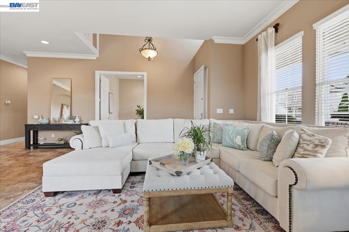 Detail Gallery Image 7 of 60 For 2889 Bresso Ct, Livermore,  CA 94550 - 5 Beds | 2/1 Baths