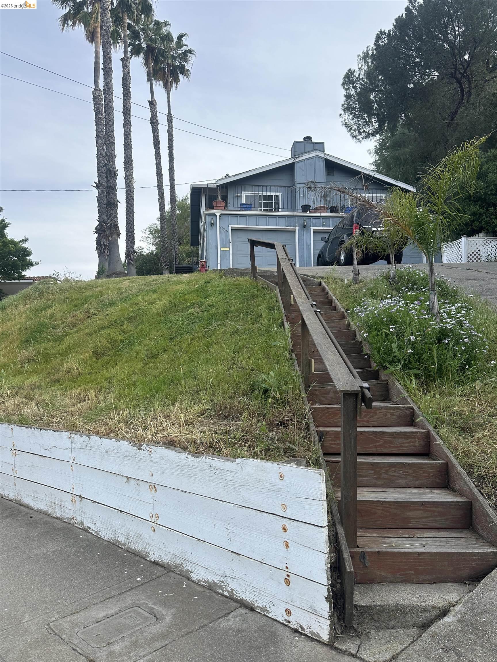 Front Image Thumbnail for EB41128443